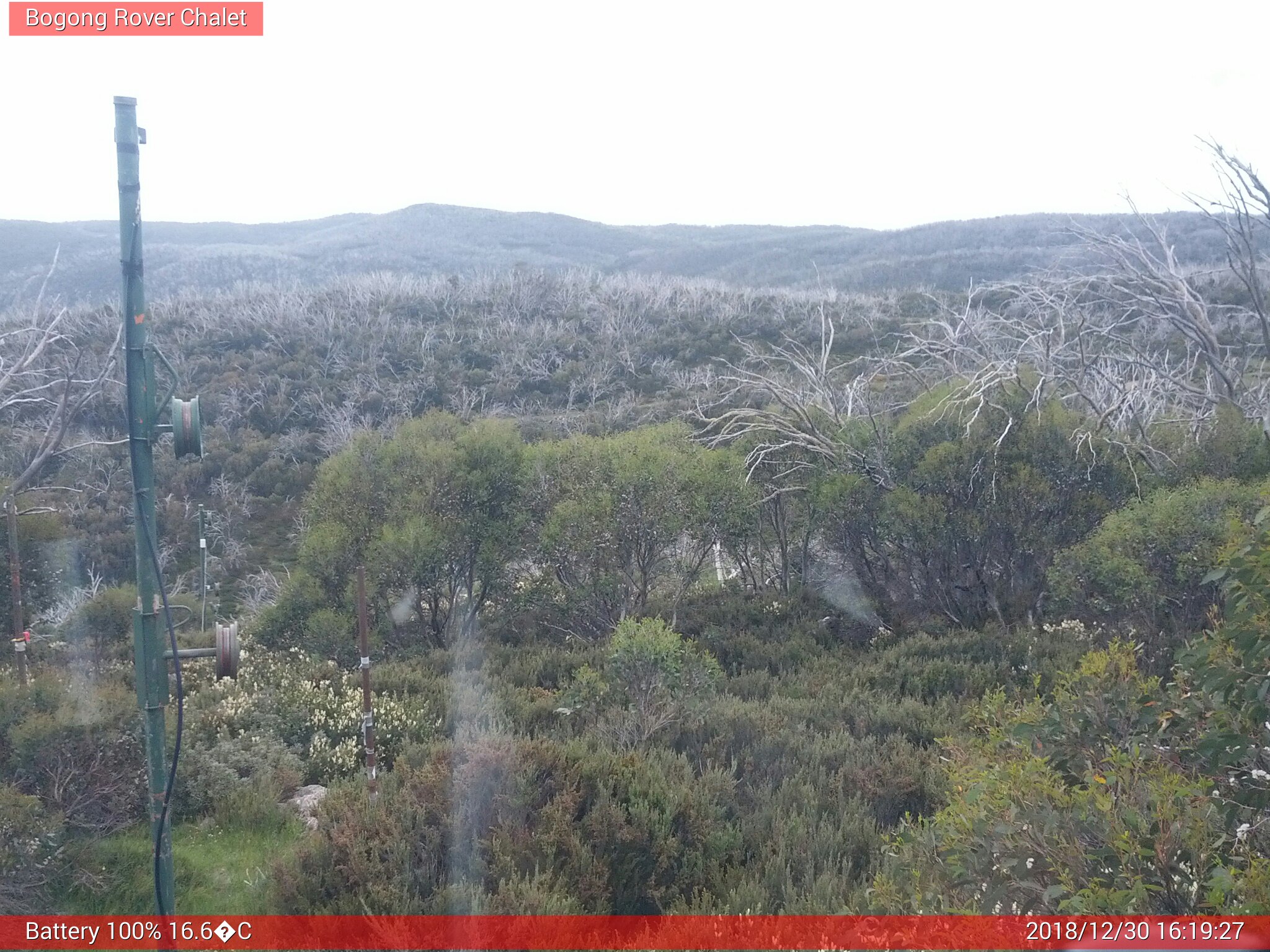 Bogong Web Cam 4:19pm Sunday 30th of December 2018