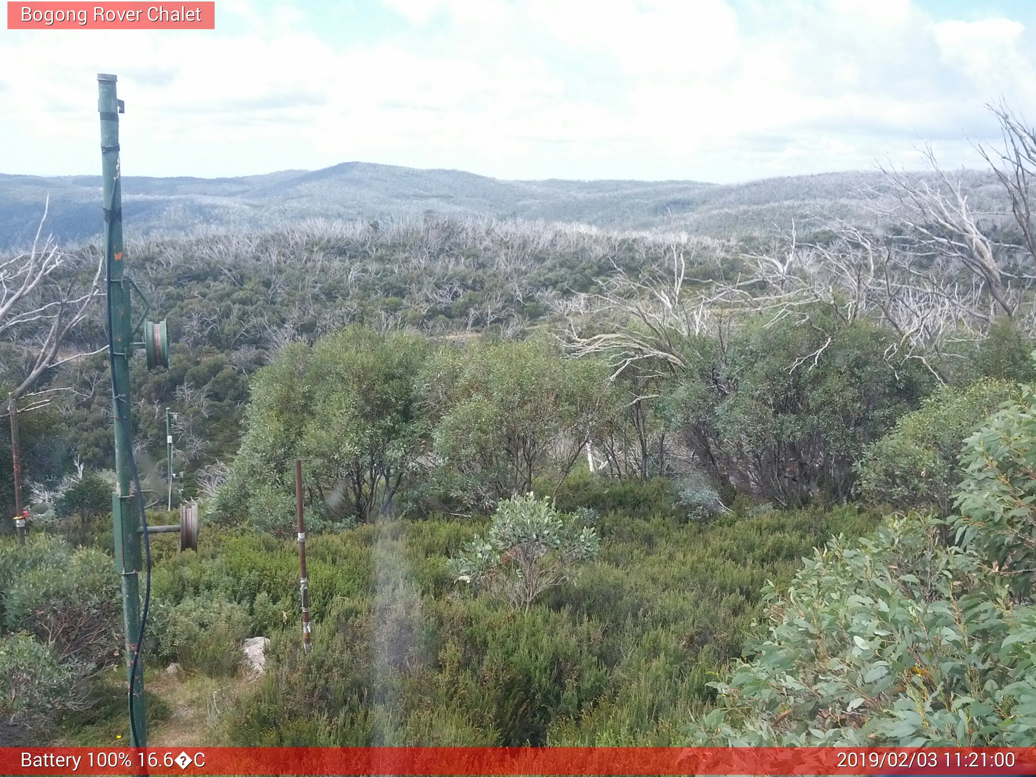 Bogong Web Cam 11:20am Sunday 3rd of February 2019