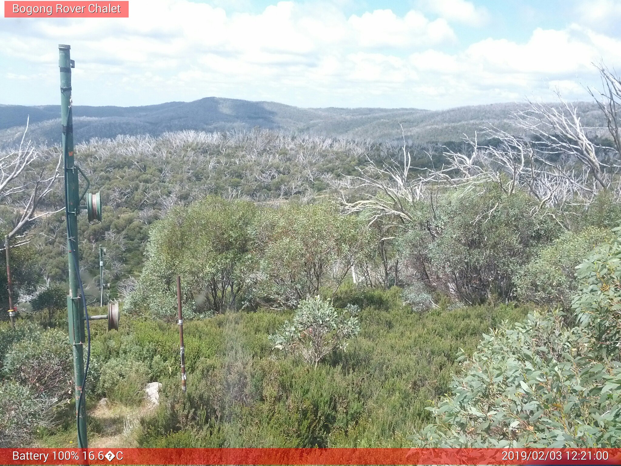 Bogong Web Cam 12:20pm Sunday 3rd of February 2019