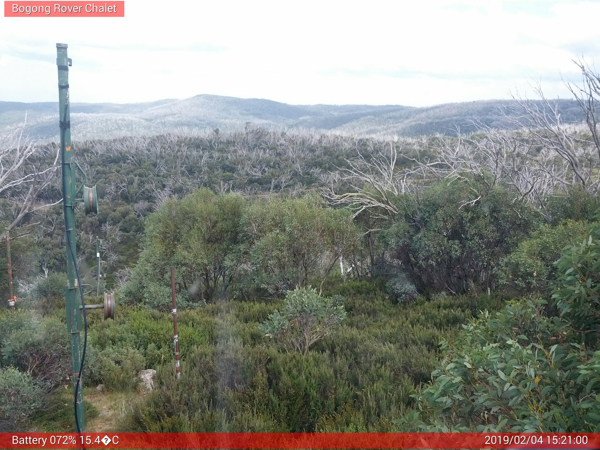 Bogong Web Cam 3:21pm Monday 4th of February 2019