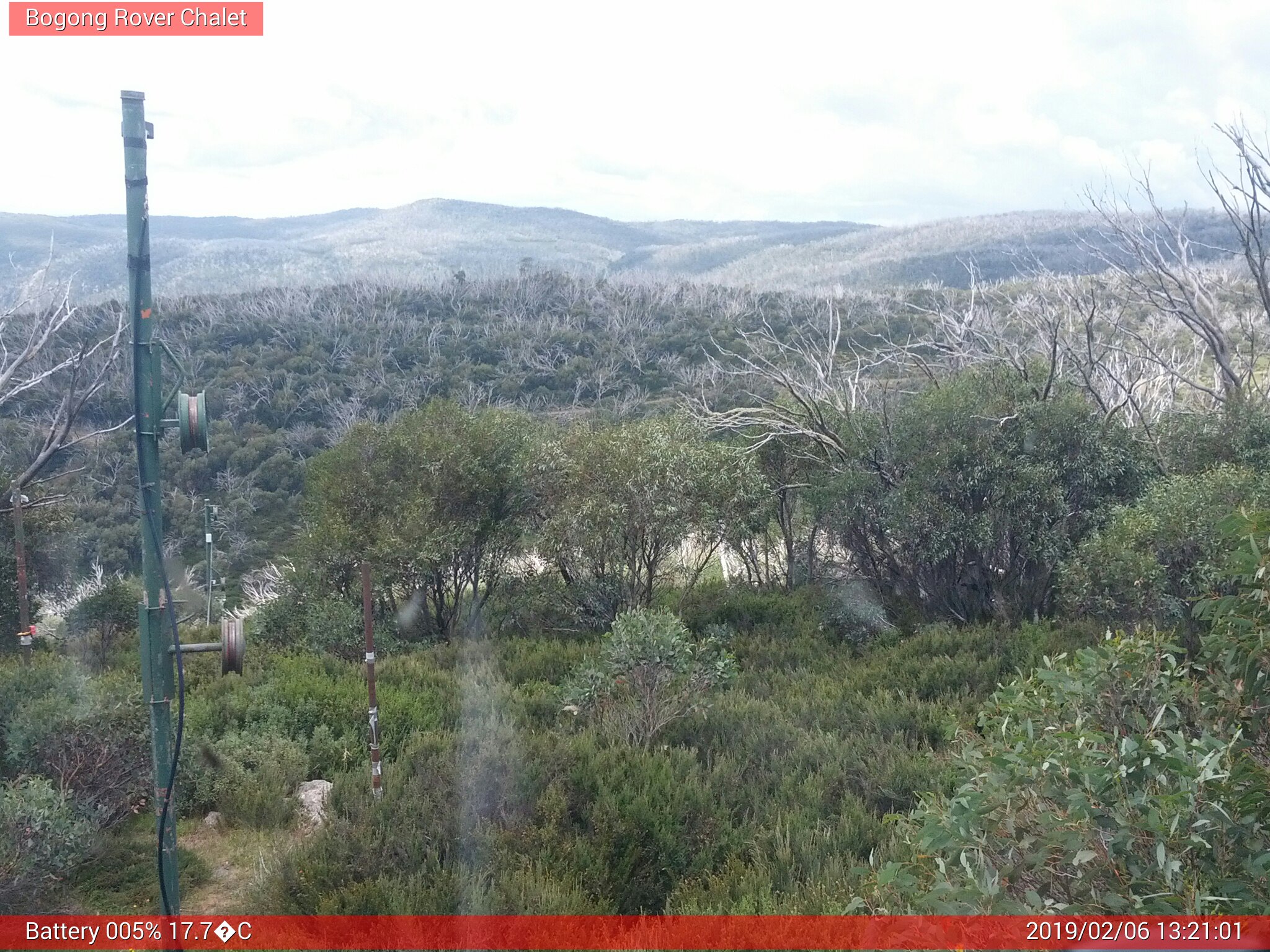 Bogong Web Cam 1:21pm Wednesday 6th of February 2019