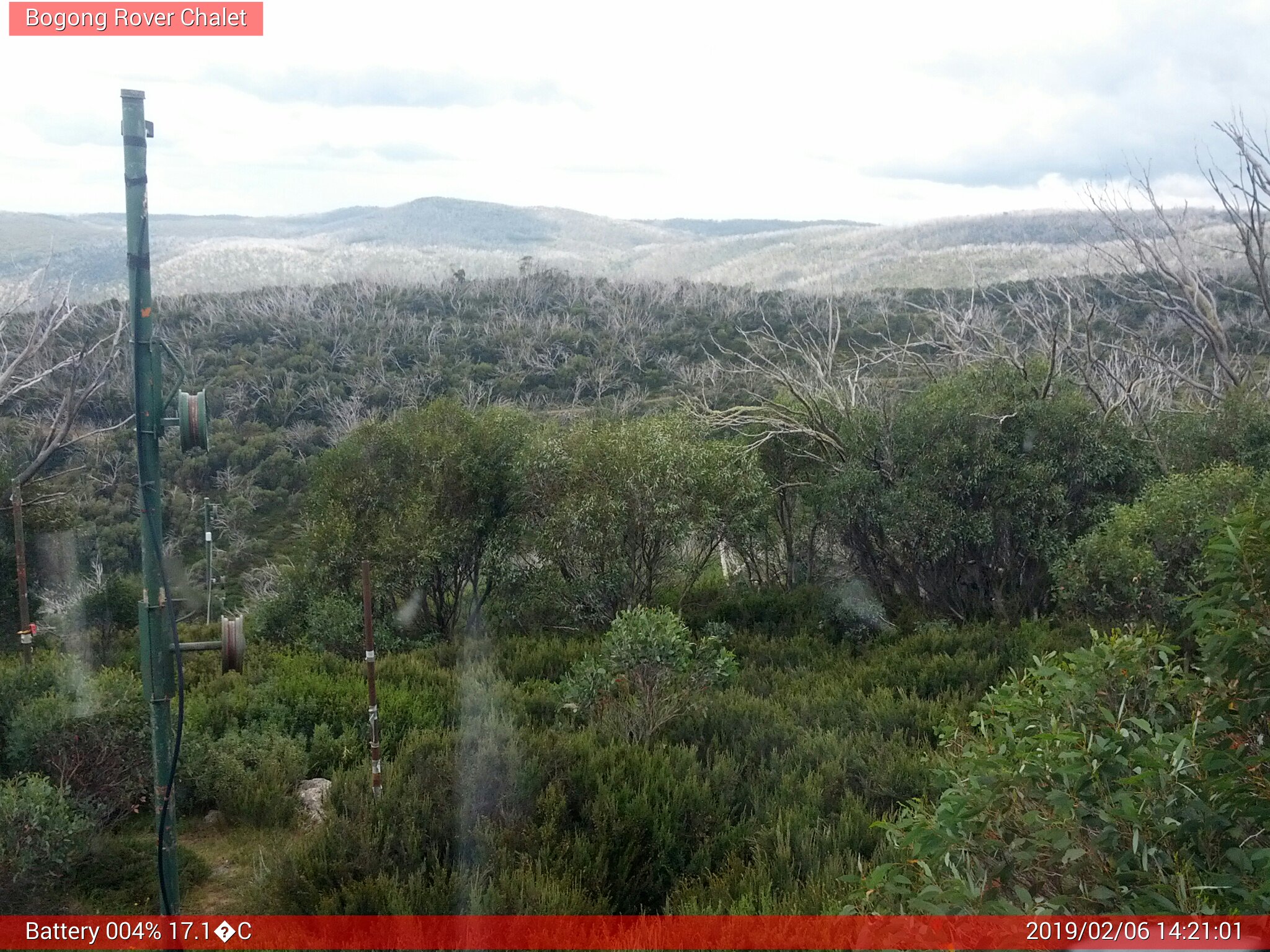 Bogong Web Cam 2:21pm Wednesday 6th of February 2019