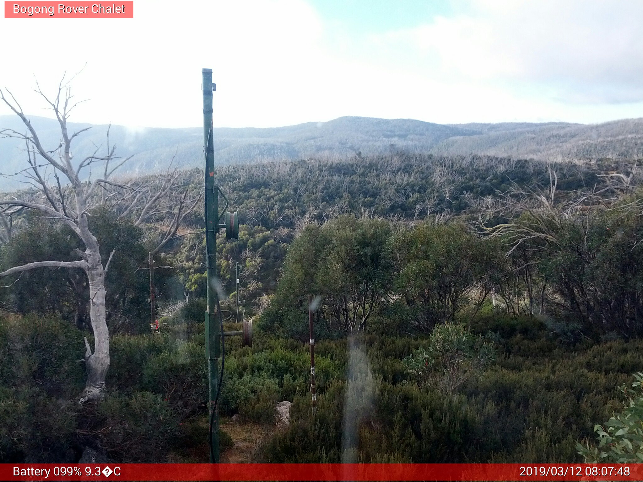 Bogong Web Cam 8:07am Tuesday 12th of March 2019