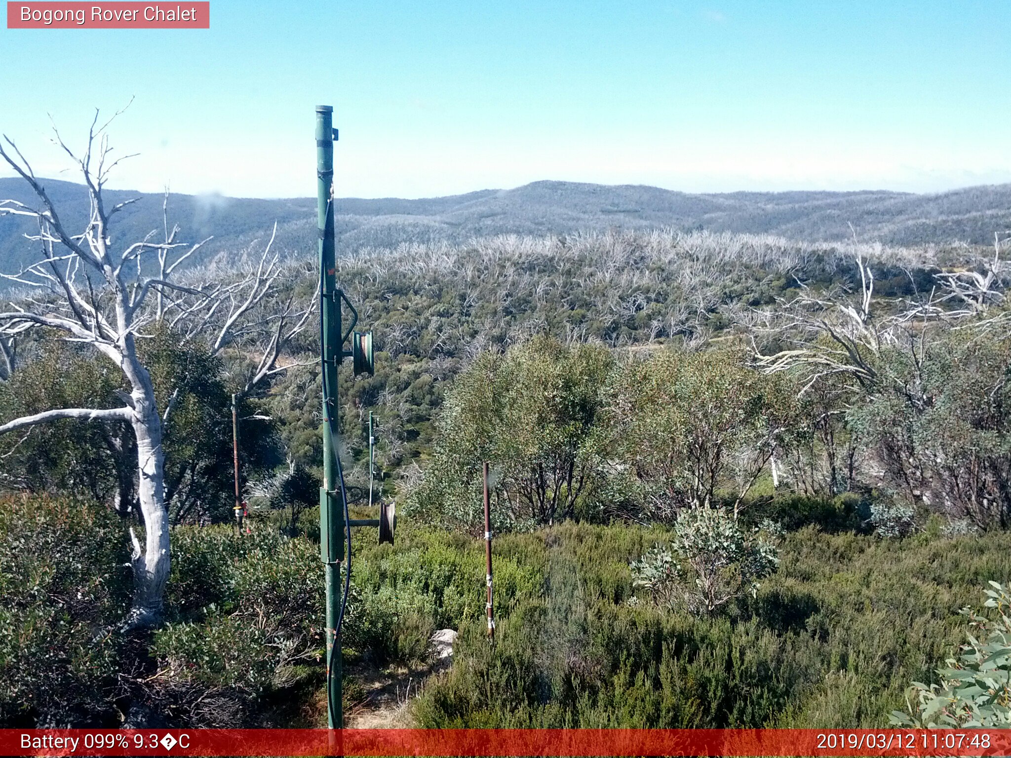 Bogong Web Cam 11:07am Tuesday 12th of March 2019