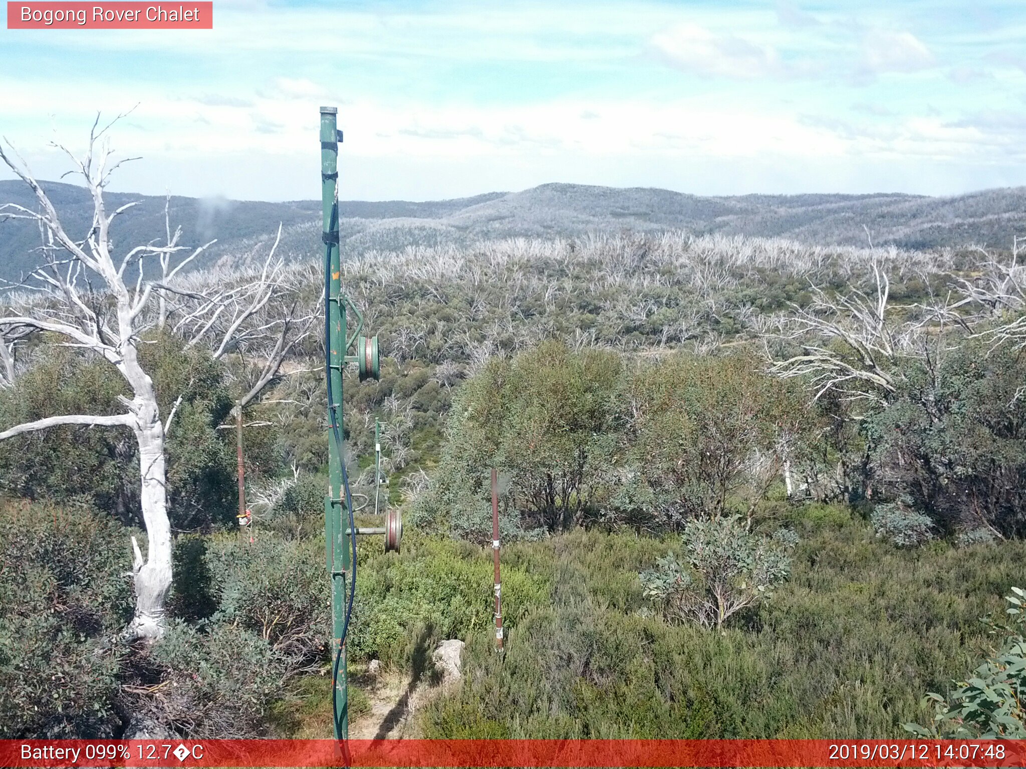 Bogong Web Cam 2:07pm Tuesday 12th of March 2019