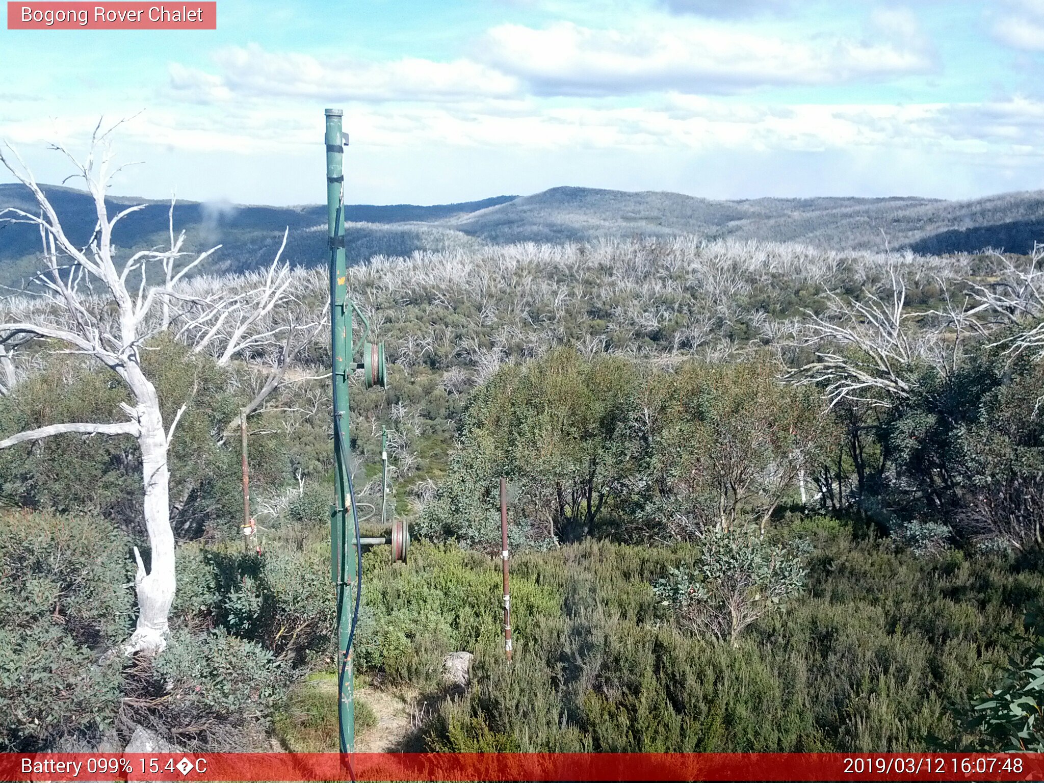 Bogong Web Cam 4:07pm Tuesday 12th of March 2019