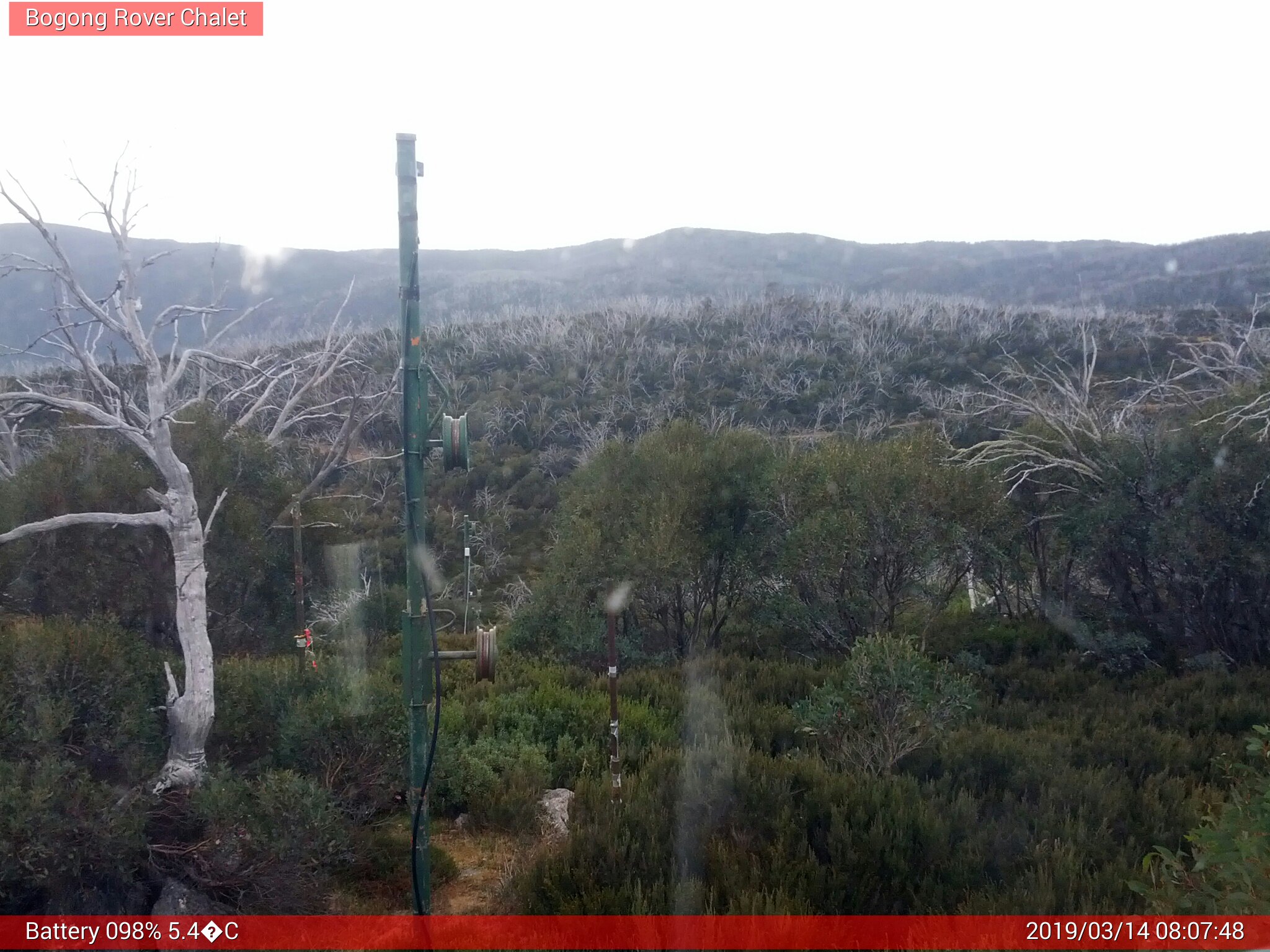 Bogong Web Cam 8:07am Thursday 14th of March 2019