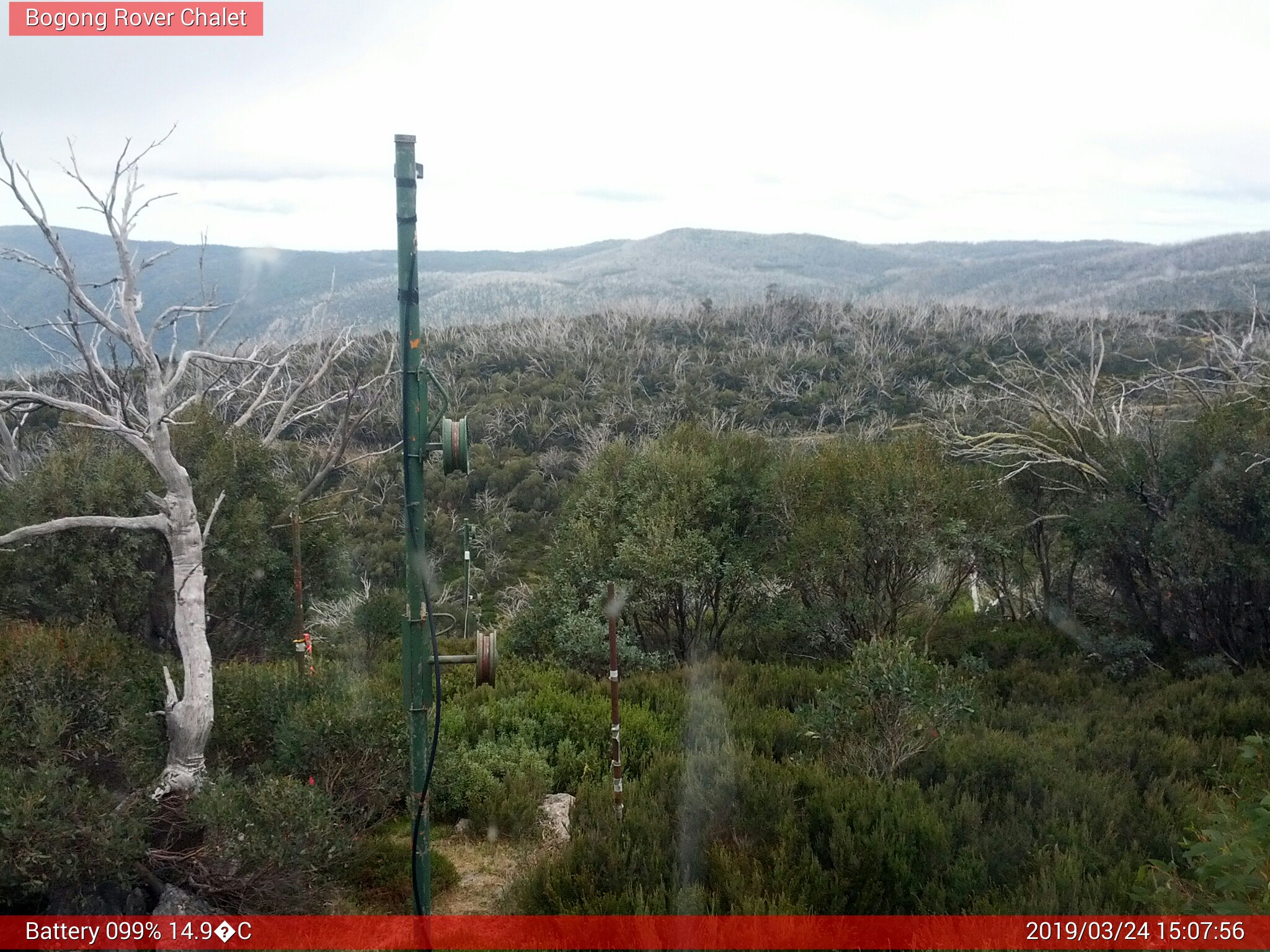 Bogong Web Cam 3:07pm Sunday 24th of March 2019