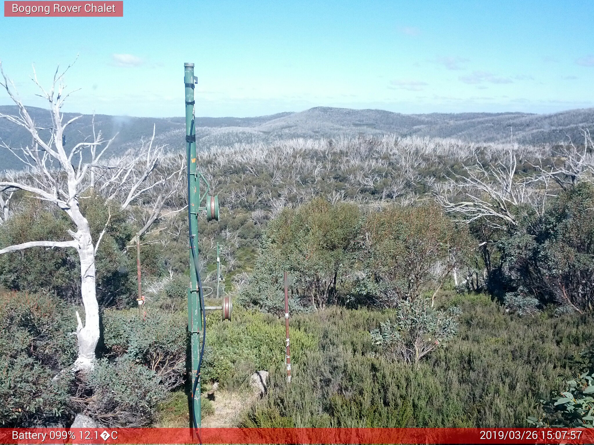 Bogong Web Cam 3:07pm Tuesday 26th of March 2019