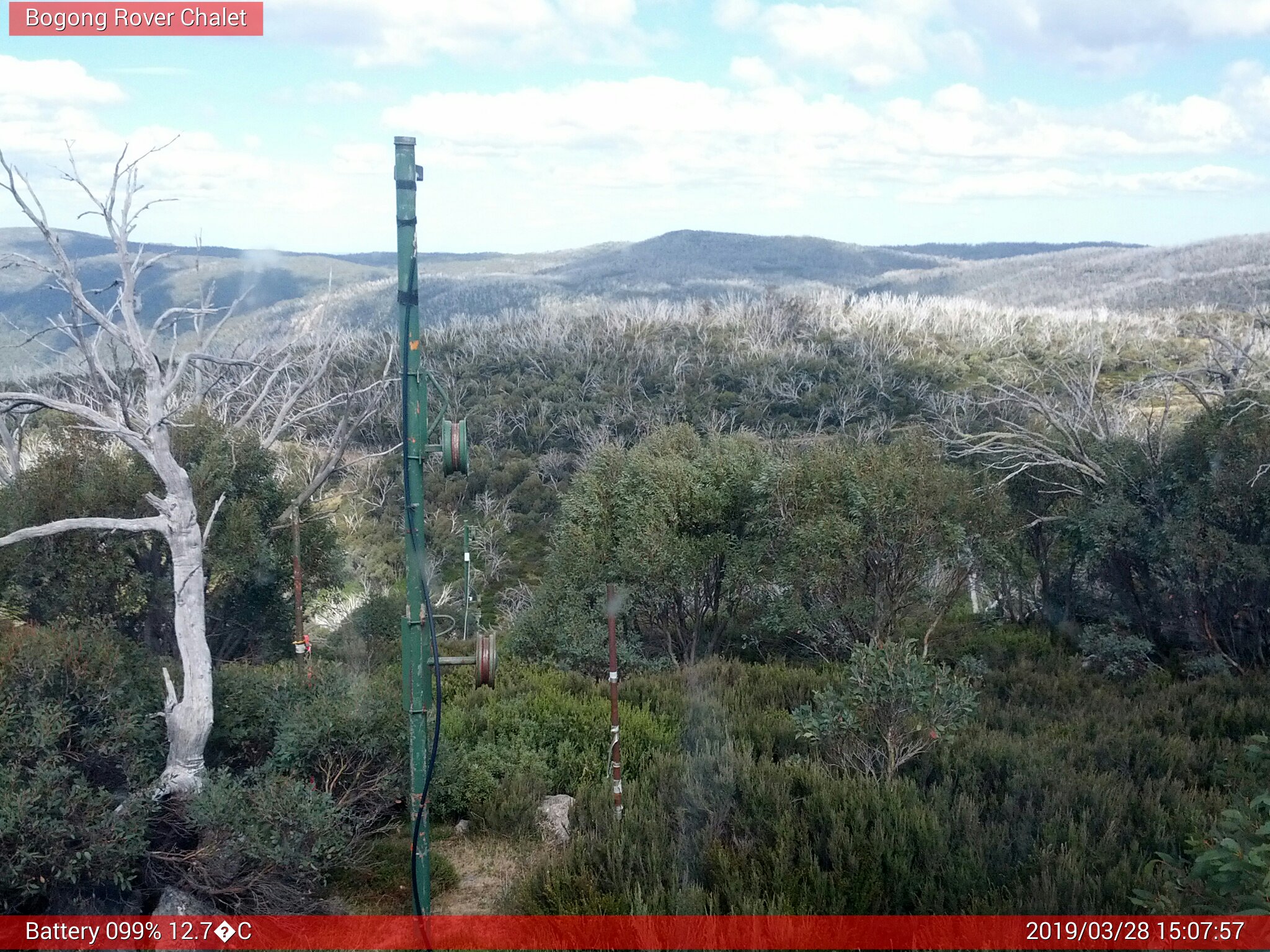 Bogong Web Cam 3:07pm Thursday 28th of March 2019