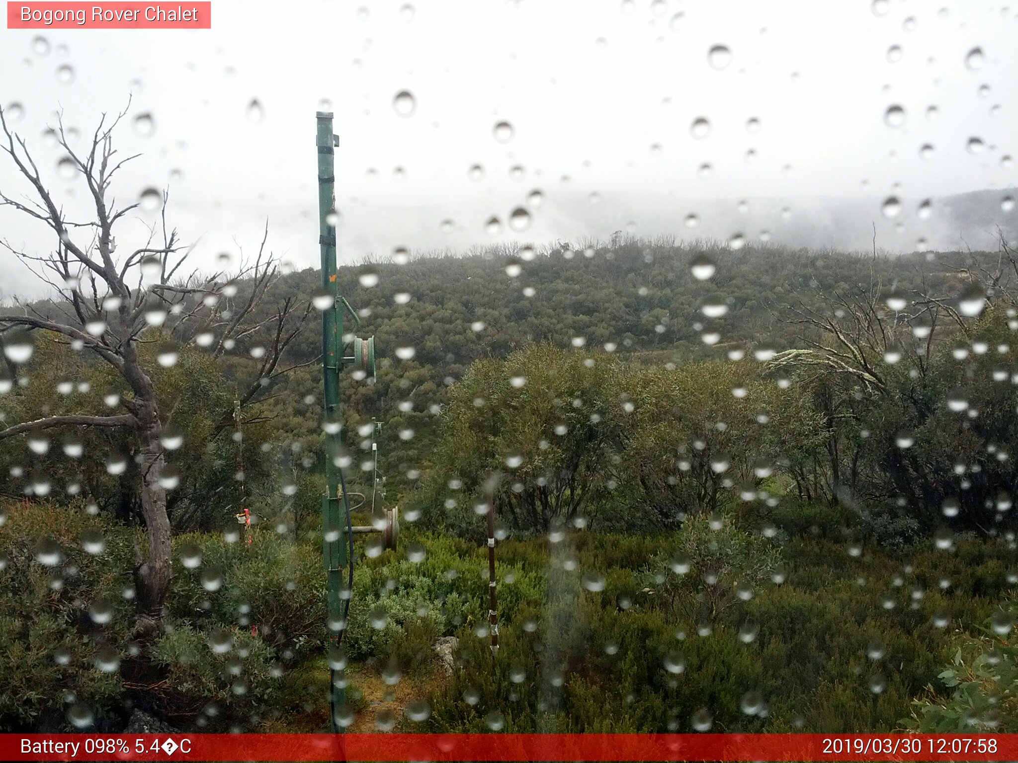 Bogong Web Cam 12:07pm Saturday 30th of March 2019