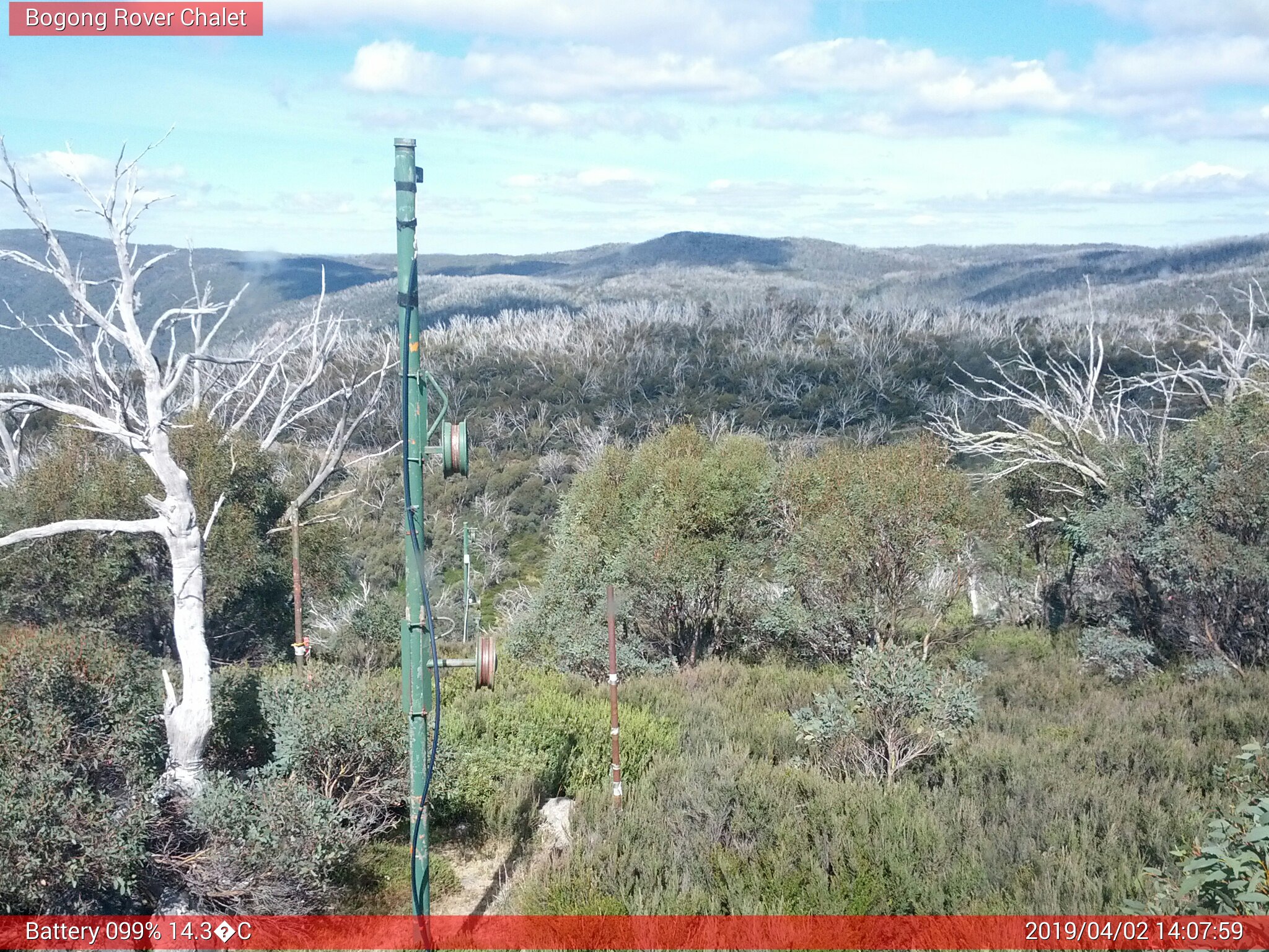 Bogong Web Cam 2:07pm Tuesday 2nd of April 2019