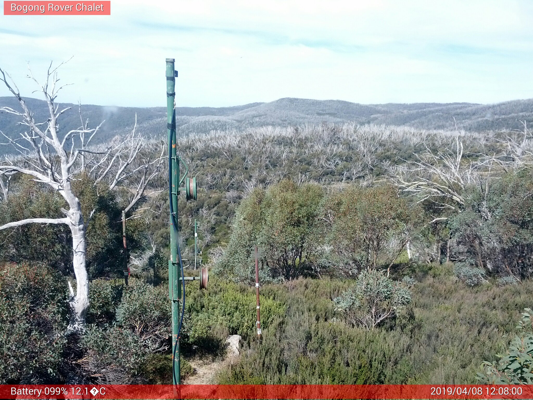 Bogong Web Cam 12:07pm Monday 8th of April 2019