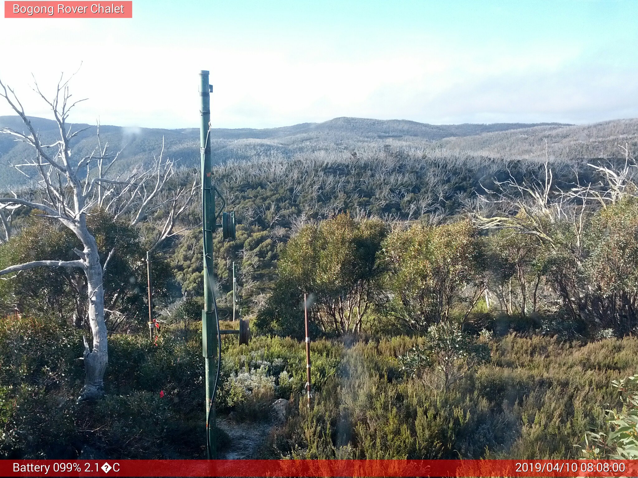 Bogong Web Cam 8:08am Wednesday 10th of April 2019