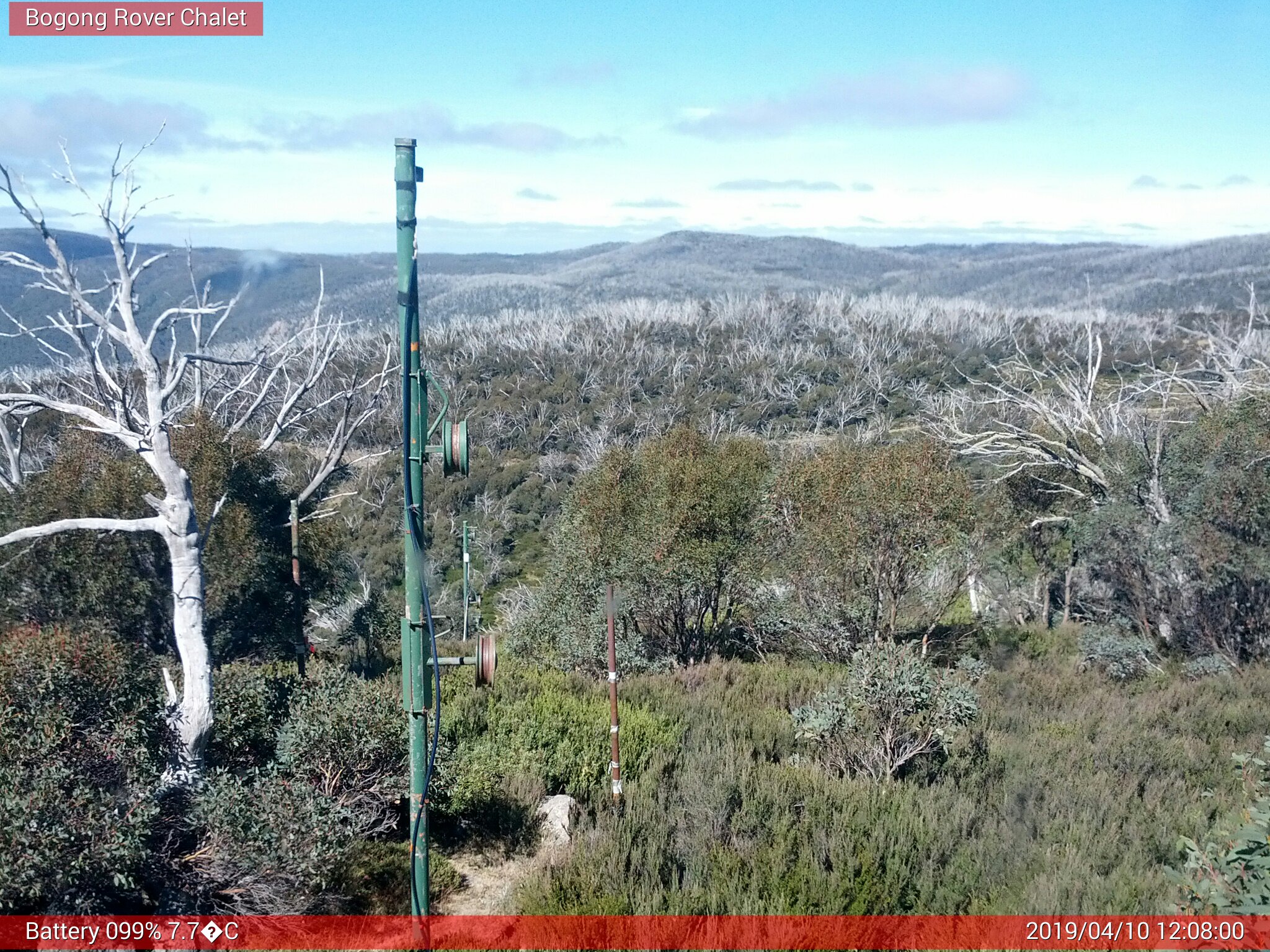 Bogong Web Cam 12:08pm Wednesday 10th of April 2019