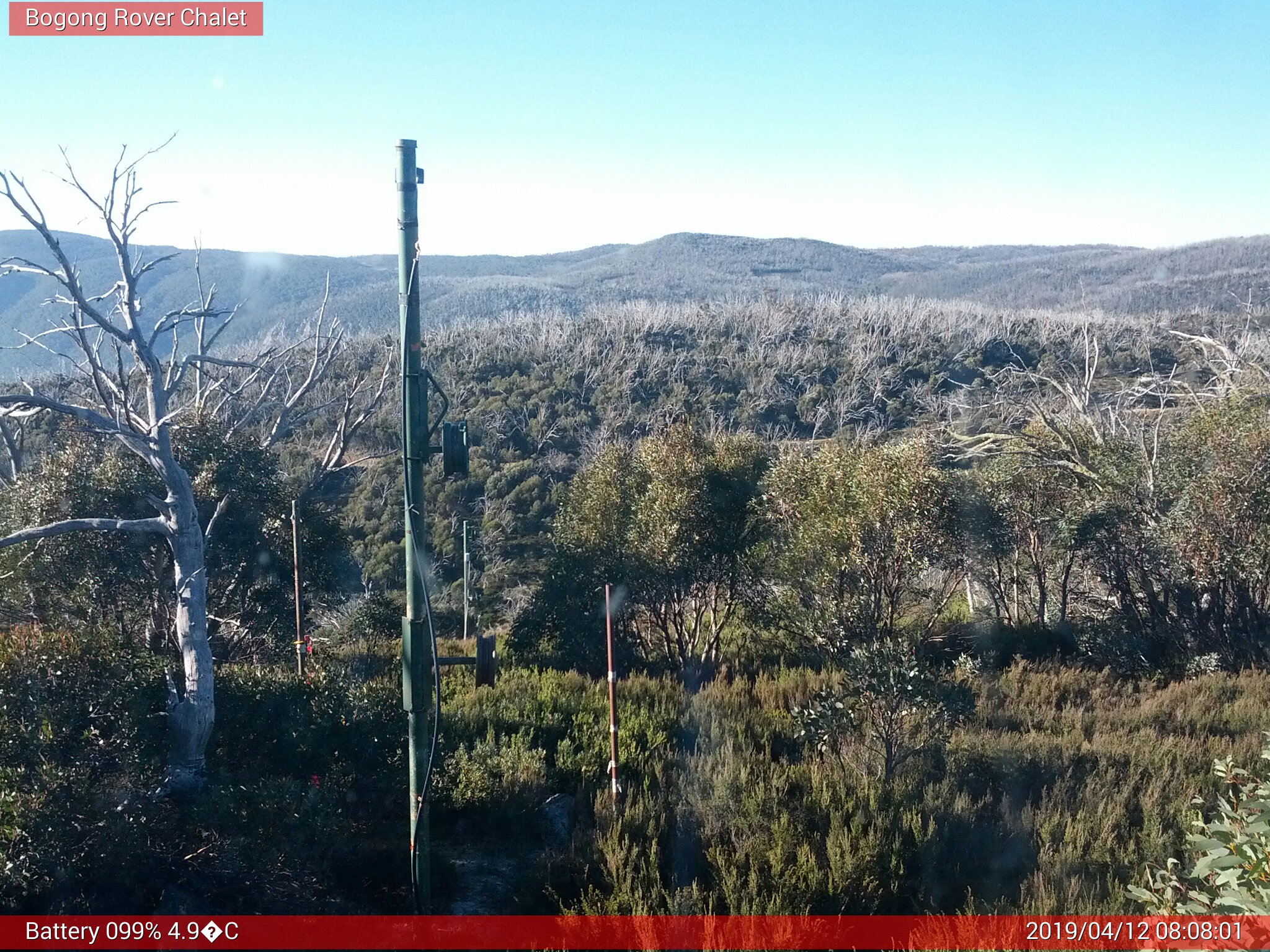 Bogong Web Cam 8:08am Friday 12th of April 2019