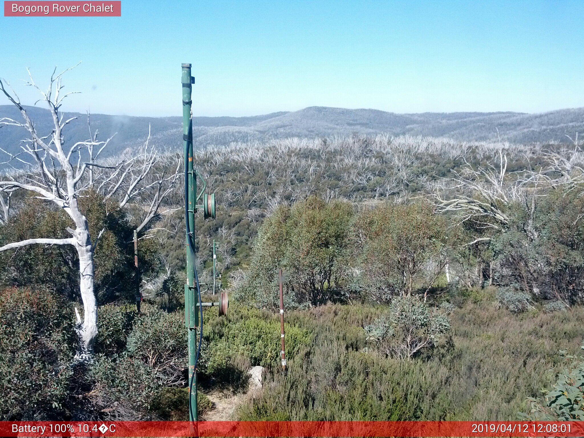 Bogong Web Cam 12:08pm Friday 12th of April 2019