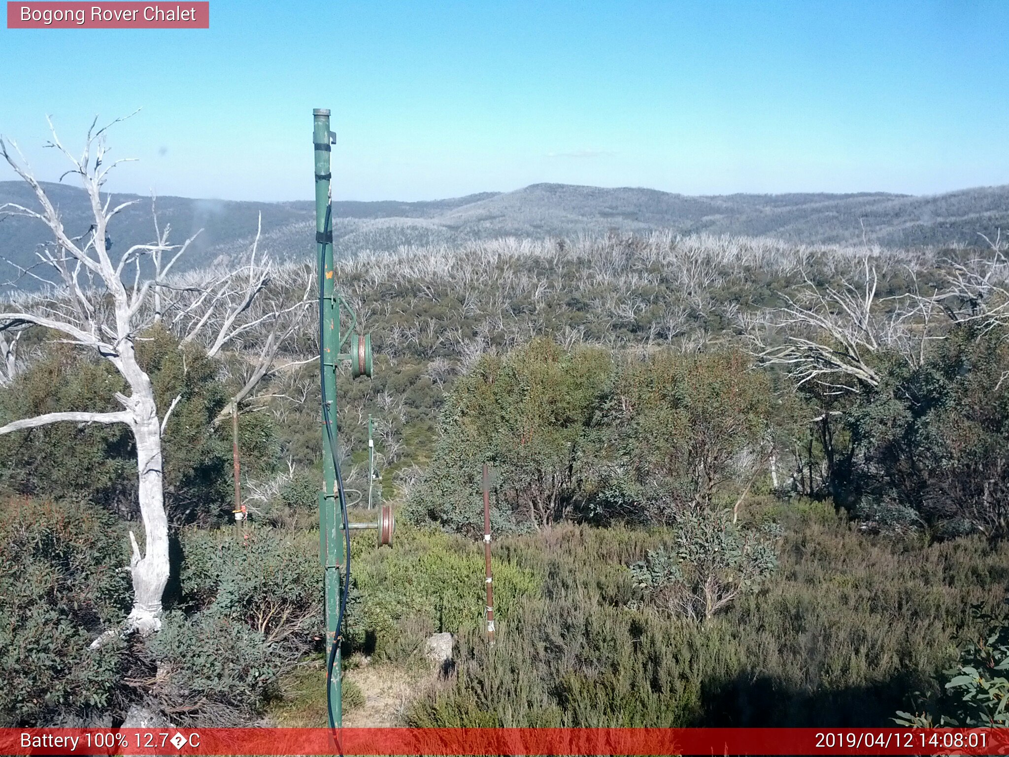 Bogong Web Cam 2:08pm Friday 12th of April 2019