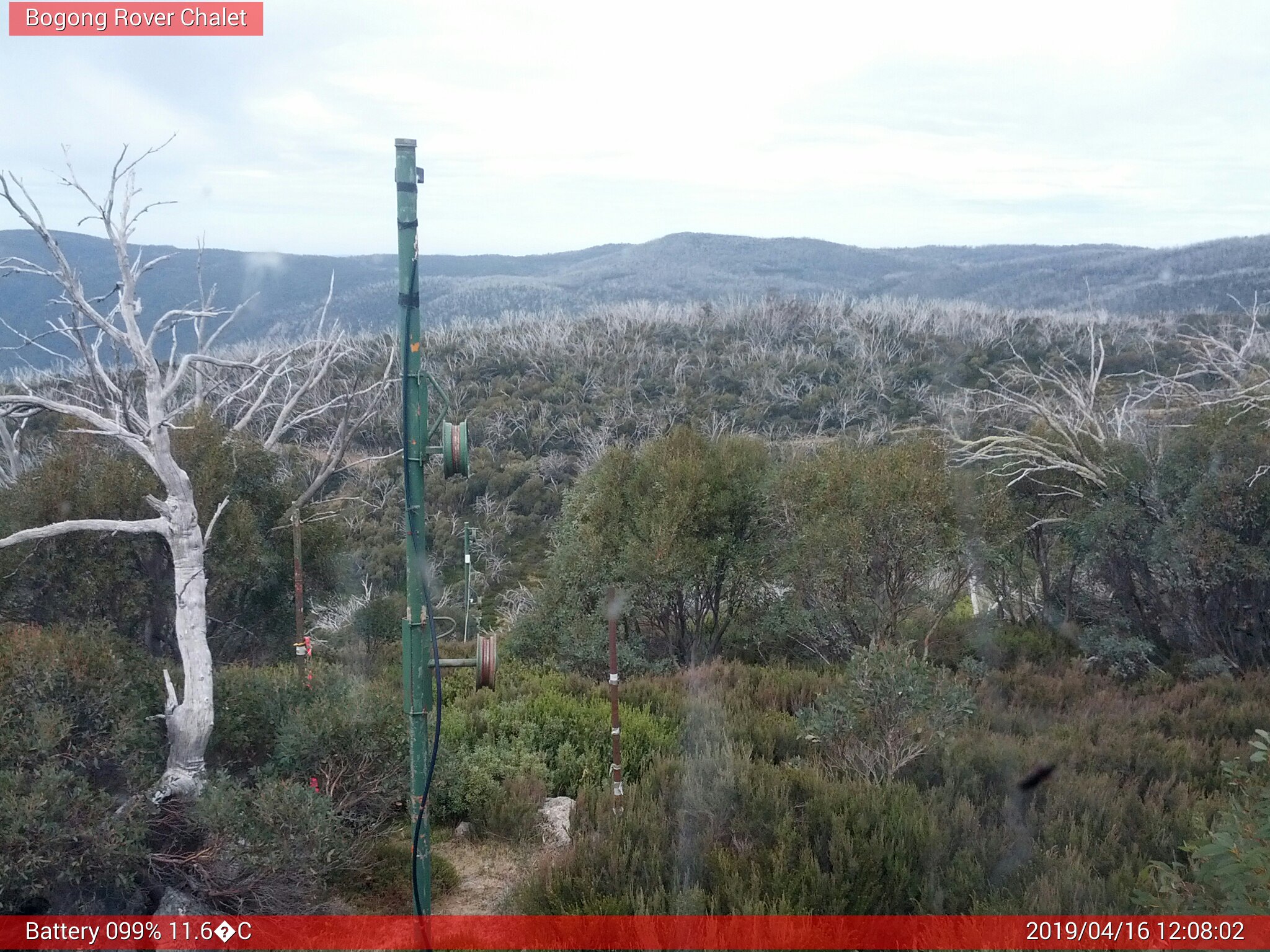 Bogong Web Cam 12:08pm Tuesday 16th of April 2019