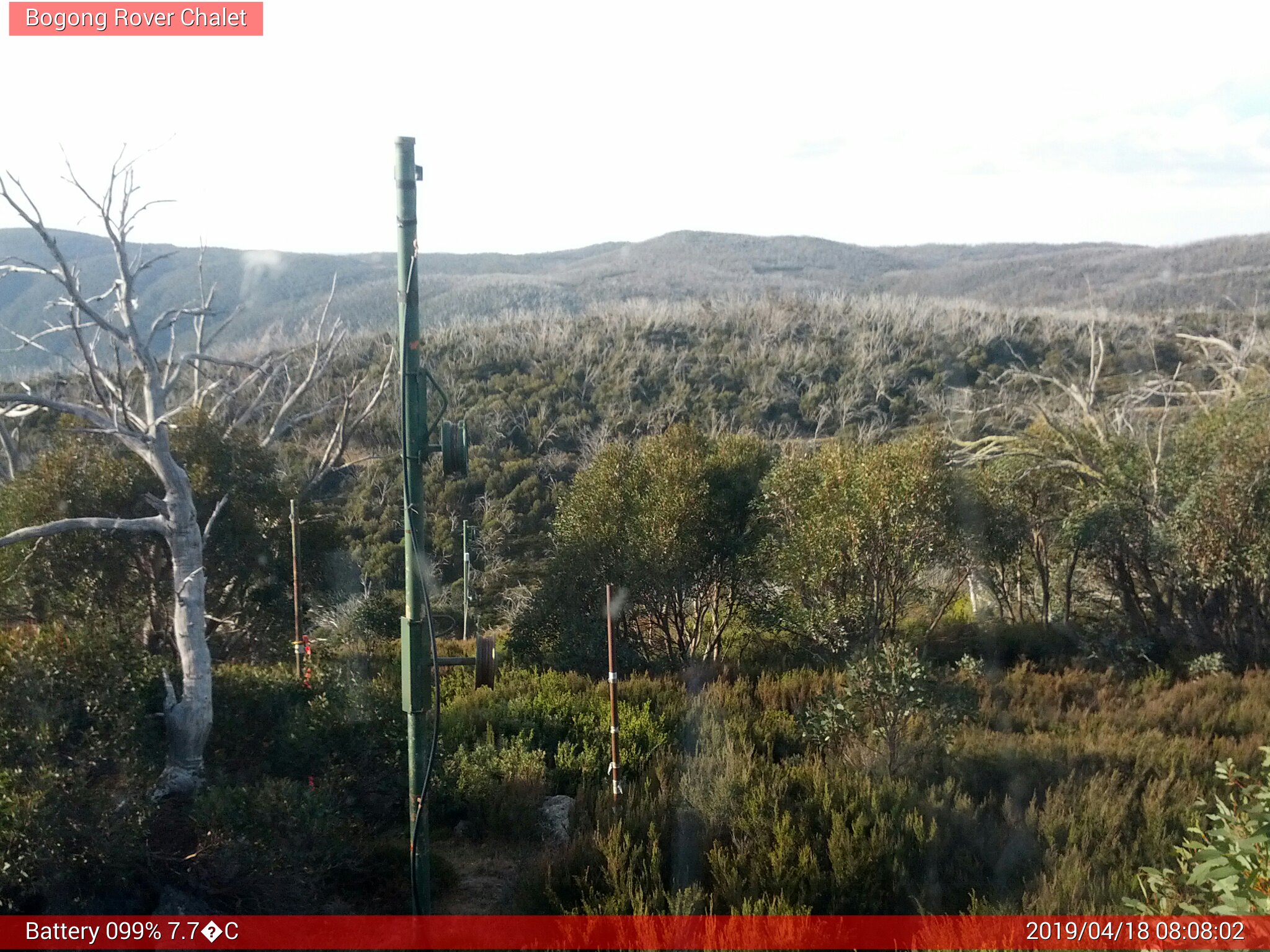 Bogong Web Cam 8:08am Thursday 18th of April 2019