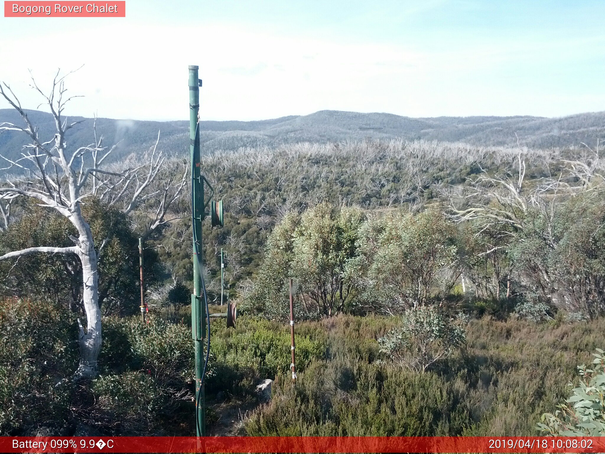 Bogong Web Cam 10:08am Thursday 18th of April 2019