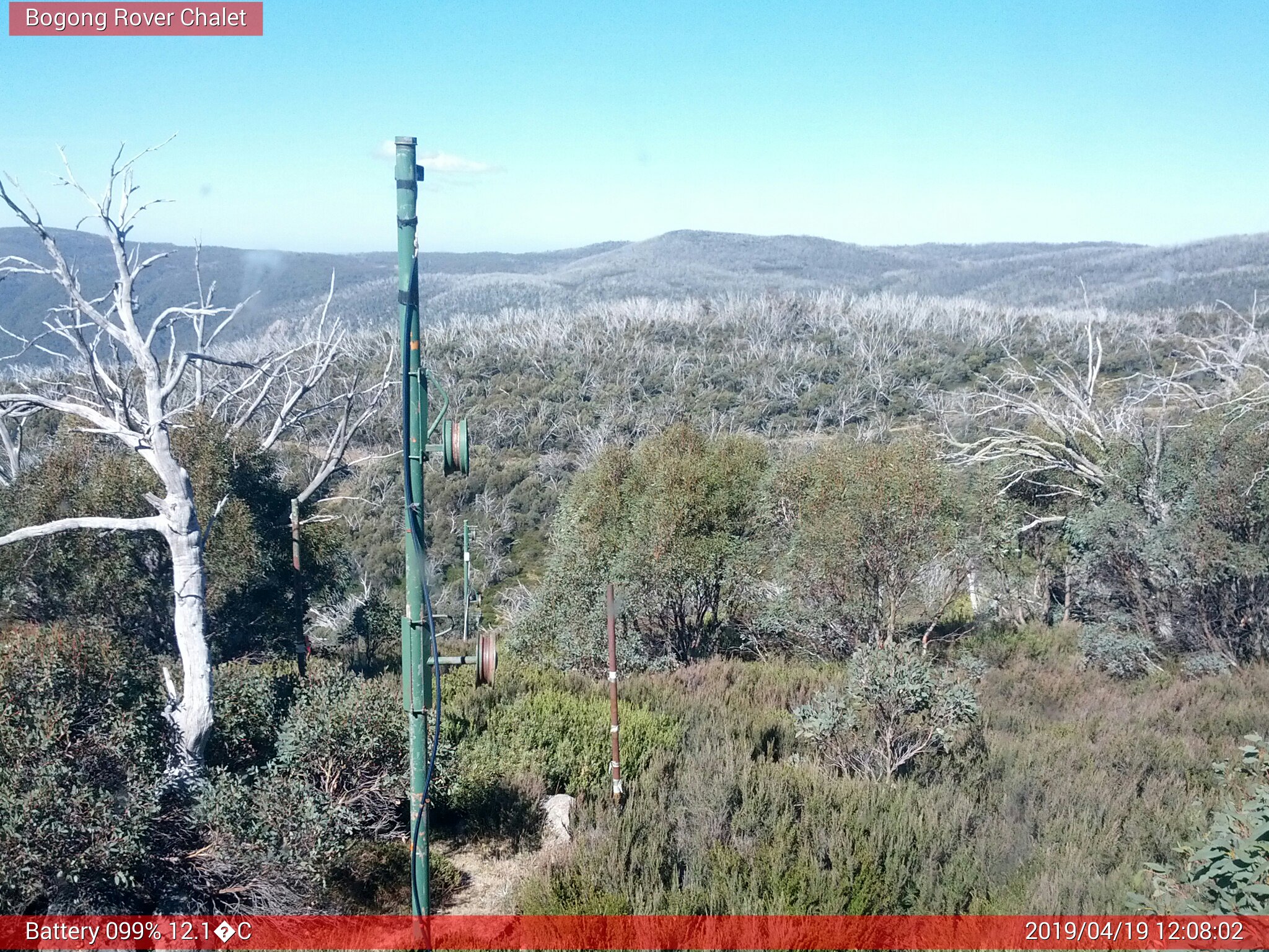 Bogong Web Cam 12:08pm Friday 19th of April 2019