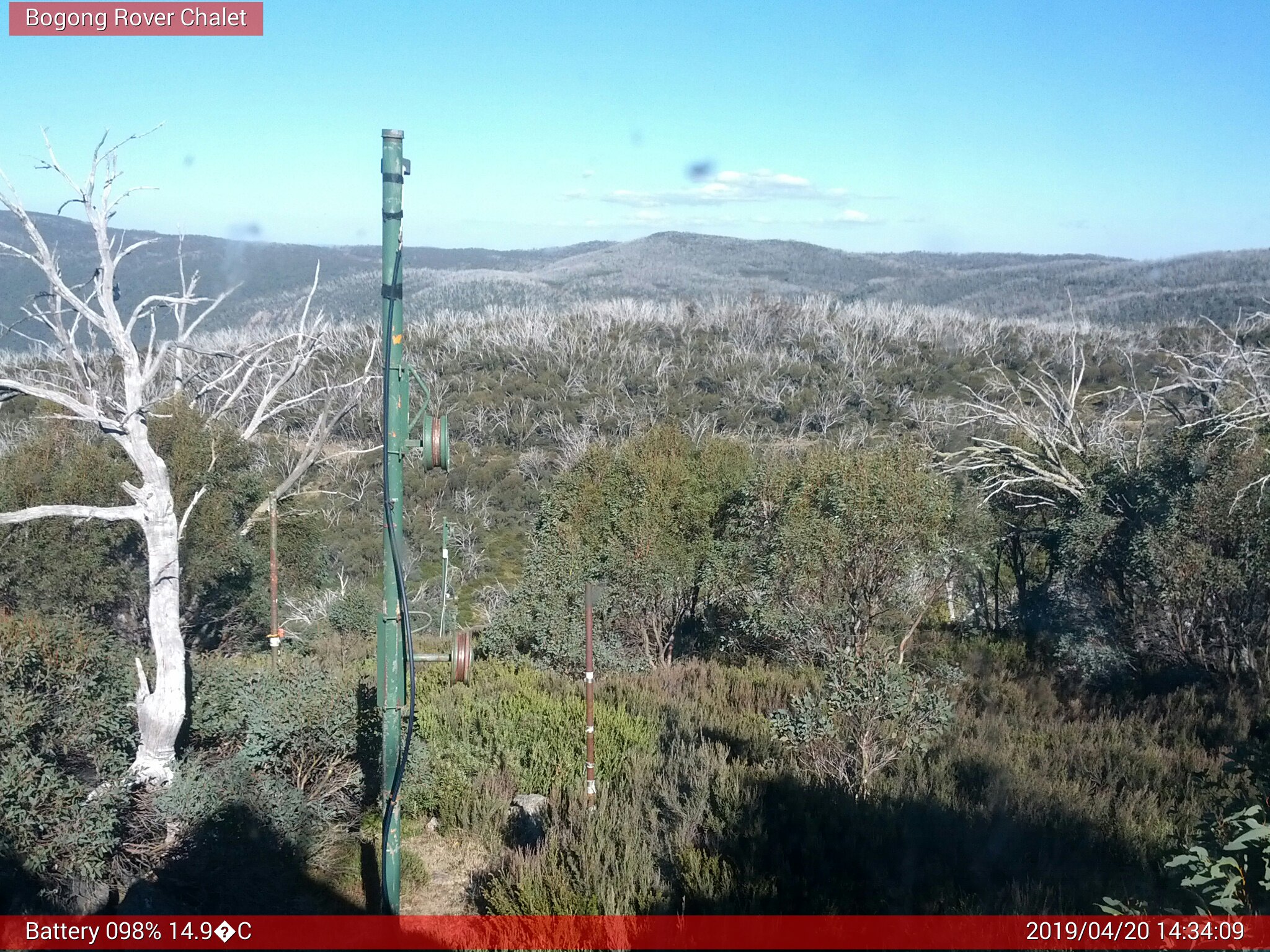 Bogong Web Cam 2:34pm Saturday 20th of April 2019