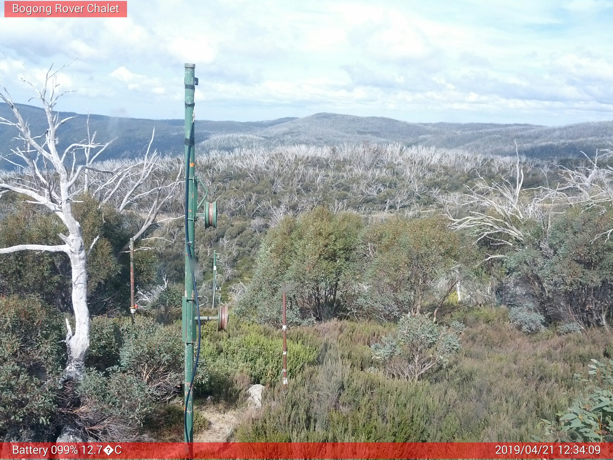 Bogong Web Cam 12:34pm Sunday 21st of April 2019