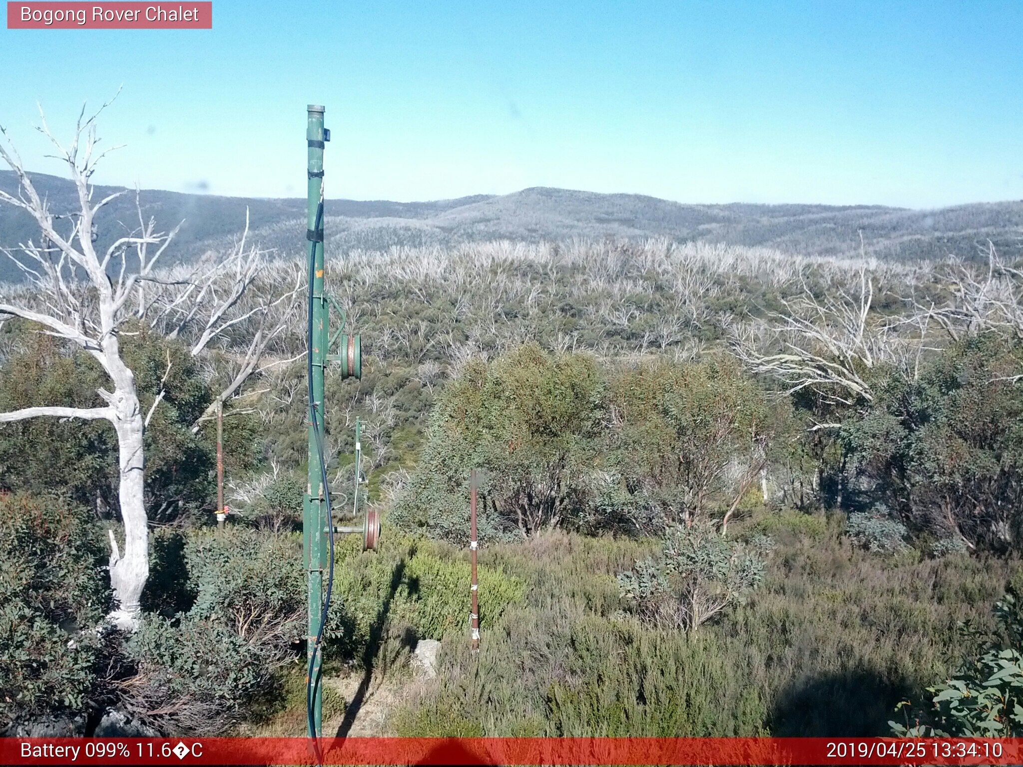 Bogong Web Cam 1:34pm Thursday 25th of April 2019