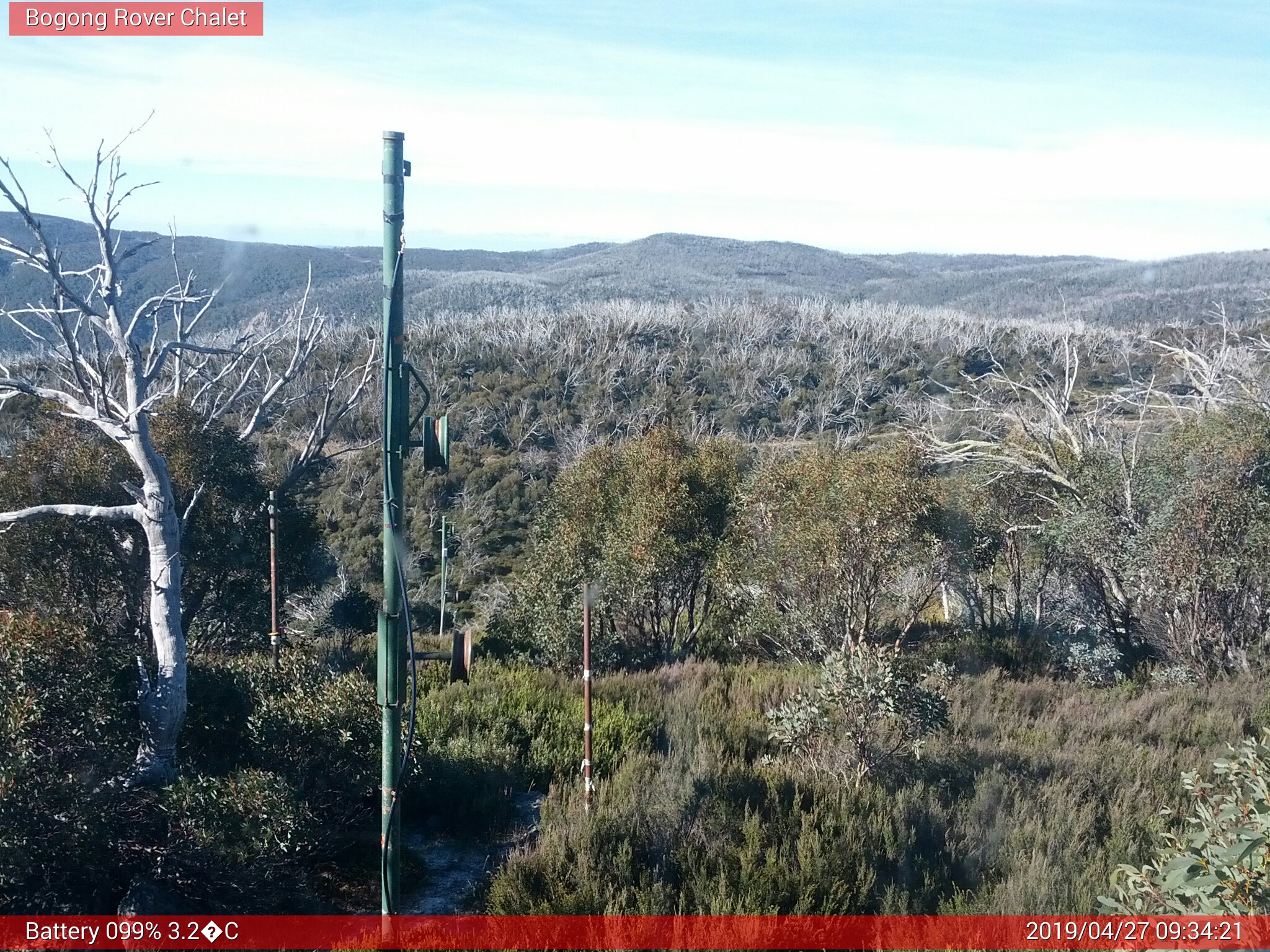 Bogong Web Cam 9:34am Saturday 27th of April 2019