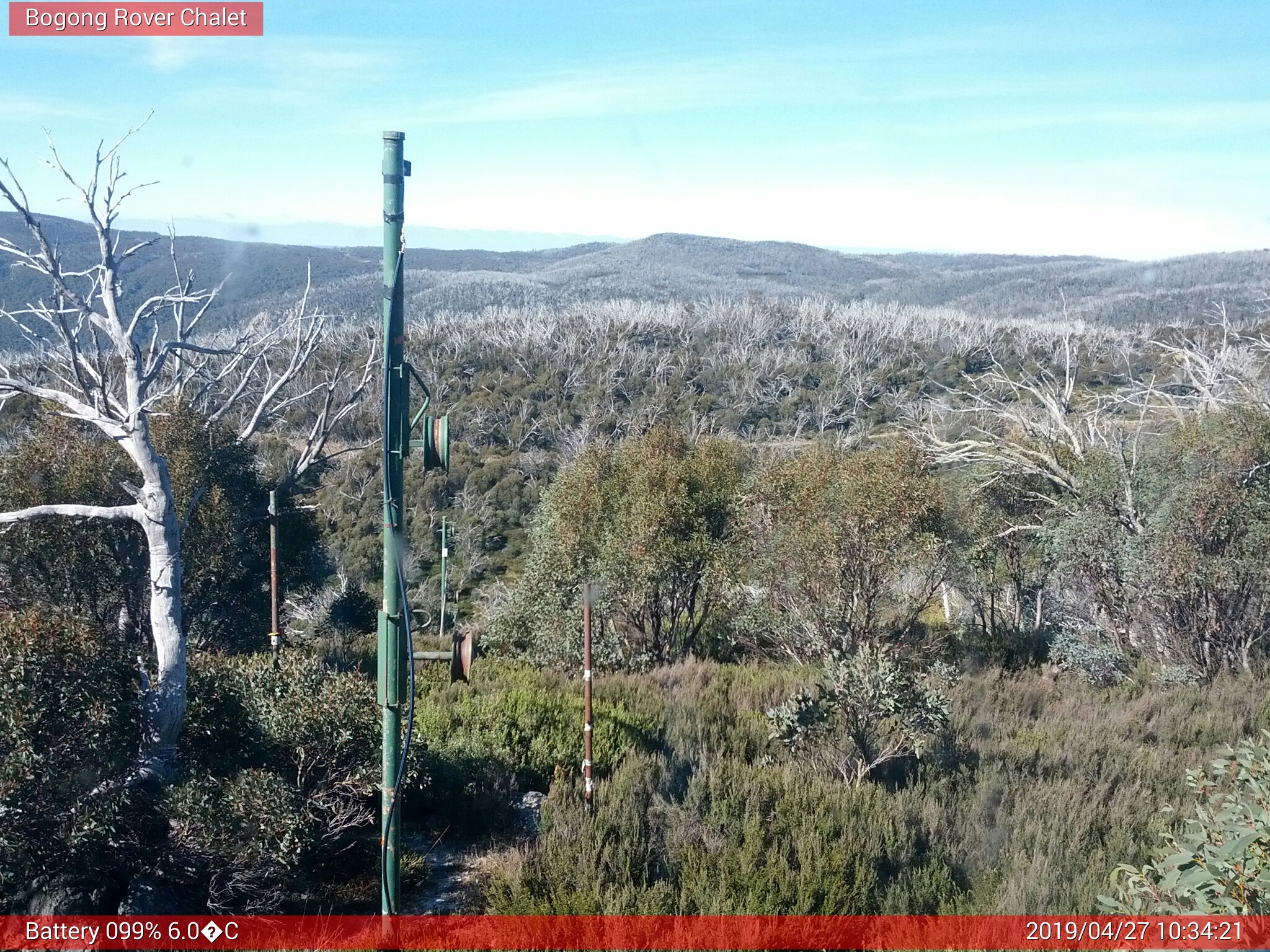 Bogong Web Cam 10:34am Saturday 27th of April 2019