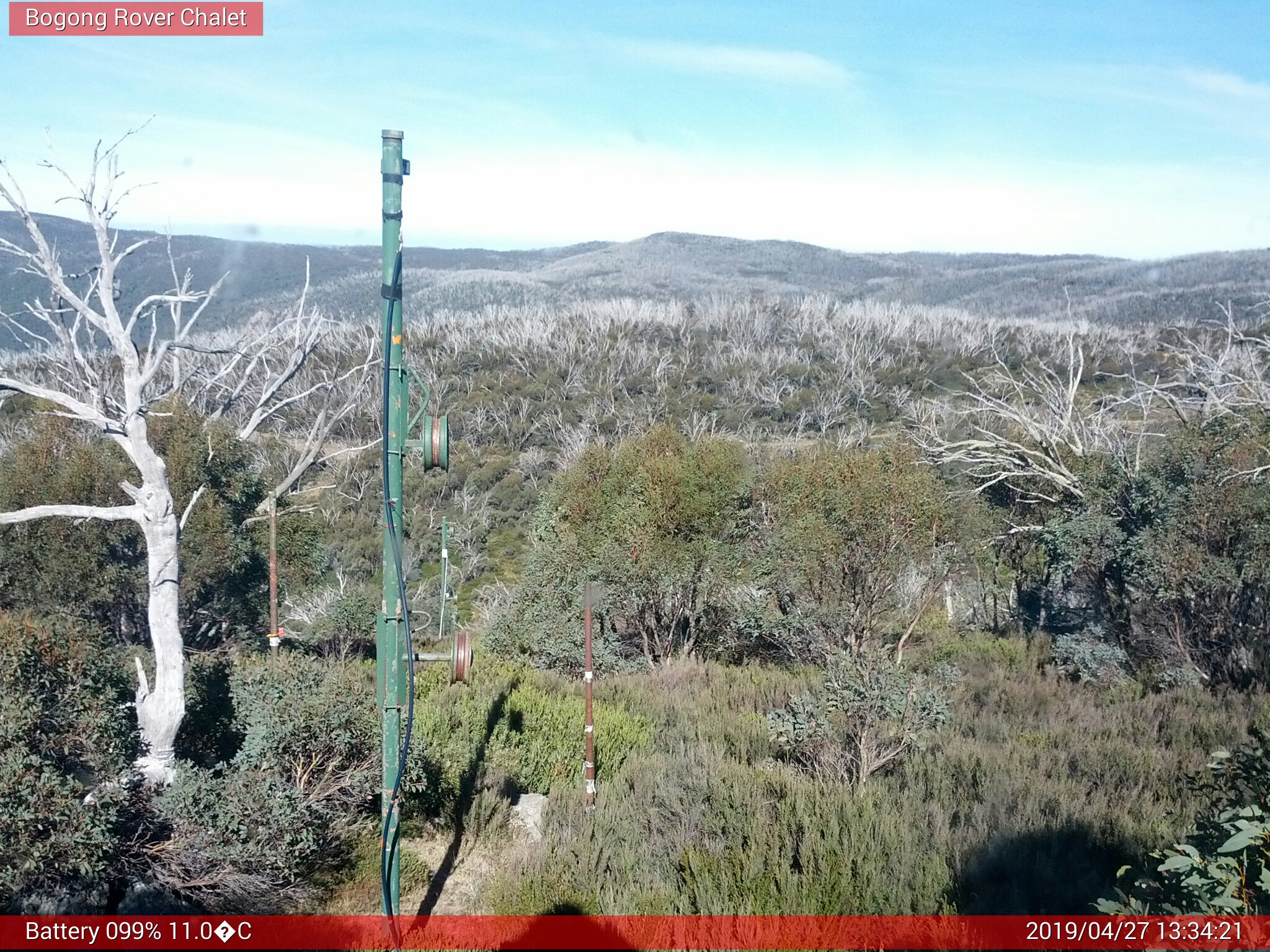 Bogong Web Cam 1:34pm Saturday 27th of April 2019