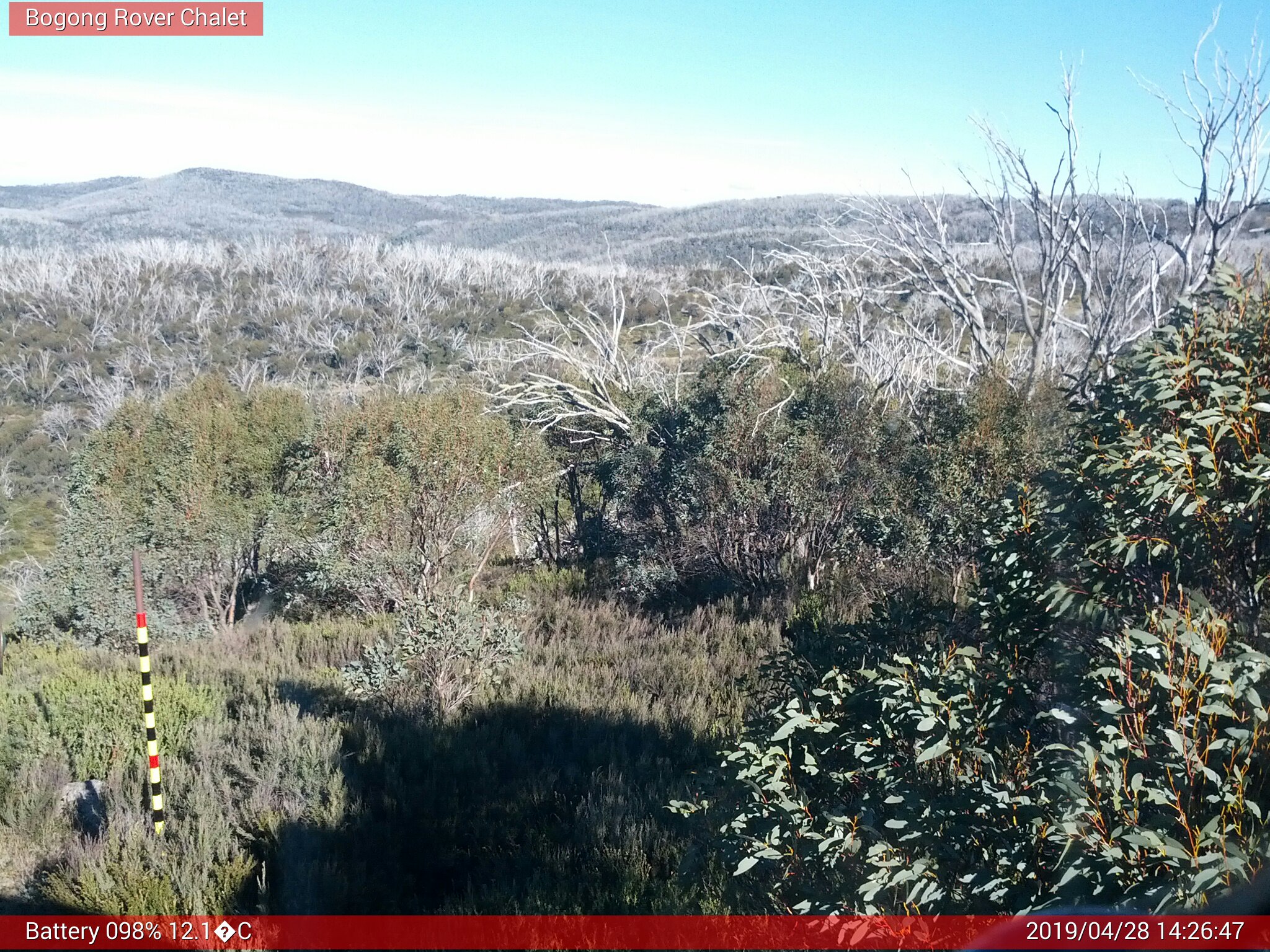 Bogong Web Cam 2:26pm Sunday 28th of April 2019