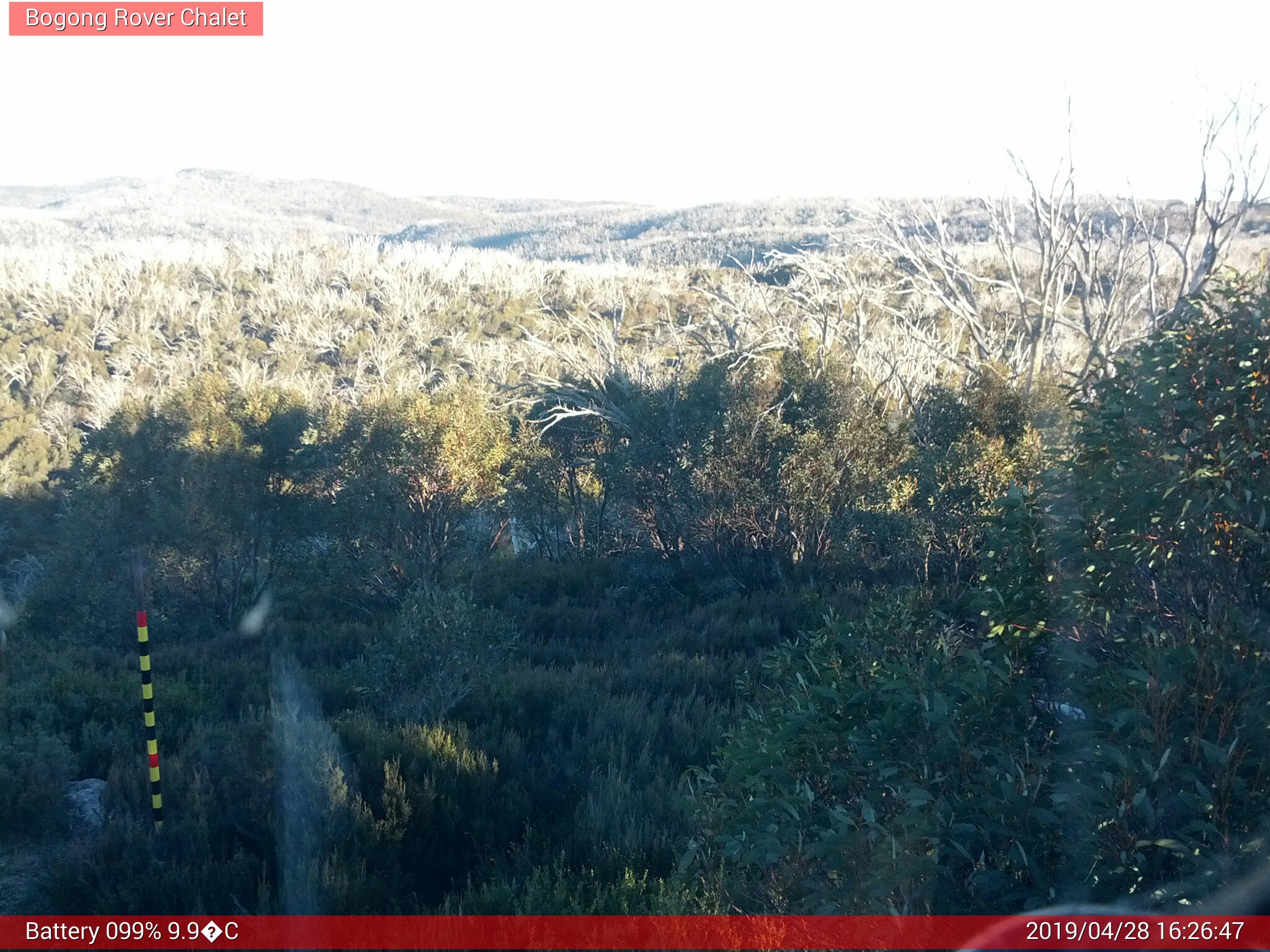 Bogong Web Cam 4:26pm Sunday 28th of April 2019