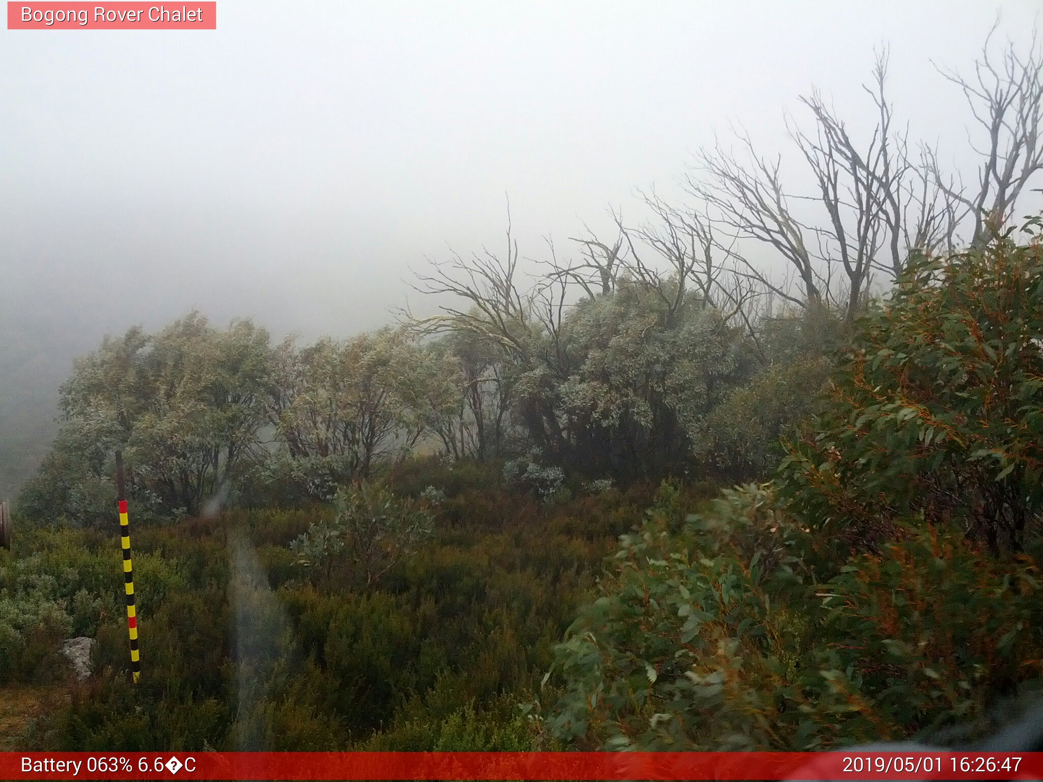 Bogong Web Cam 4:26pm Wednesday 1st of May 2019