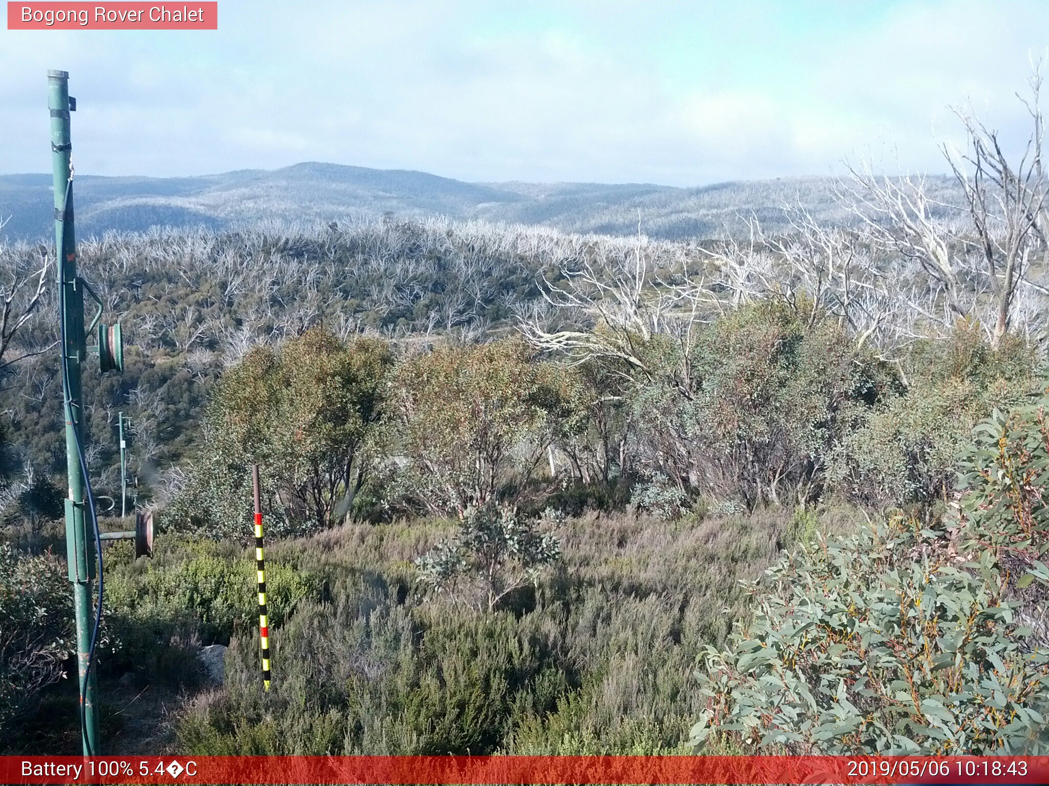 Bogong Web Cam 10:18am Monday 6th of May 2019