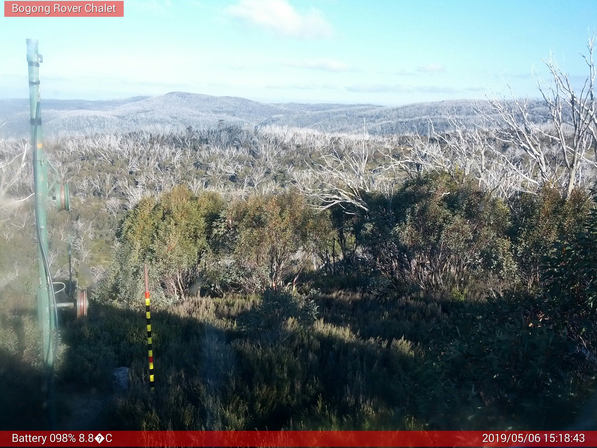 Bogong Web Cam 3:18pm Monday 6th of May 2019