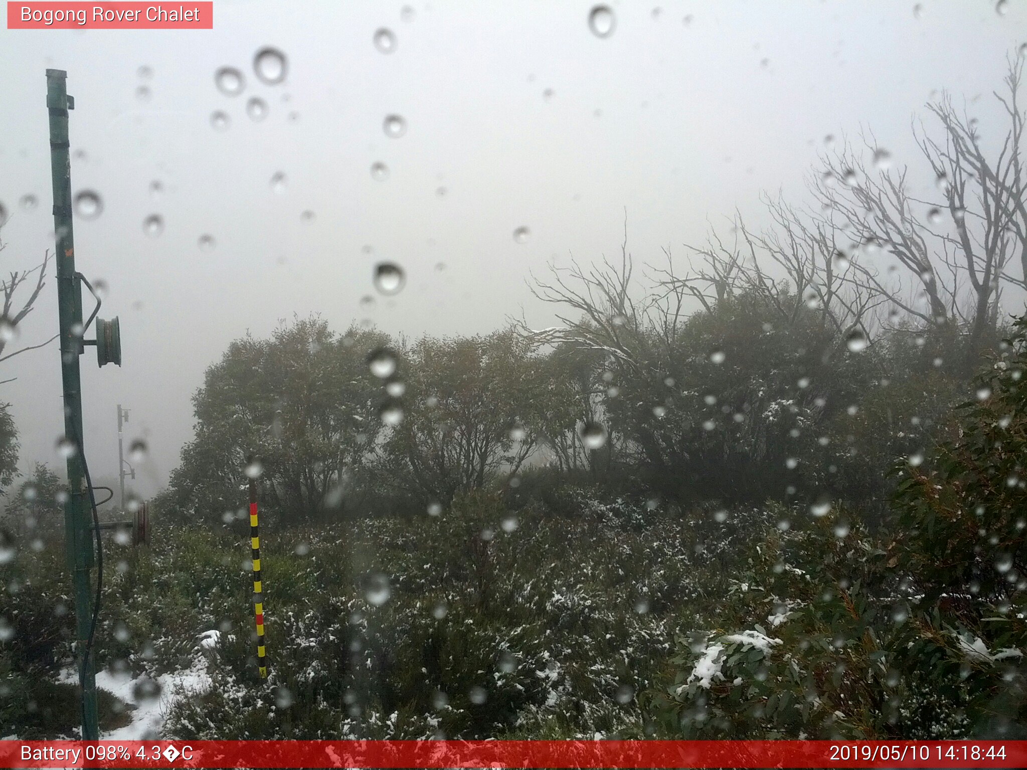 Bogong Web Cam 2:18pm Friday 10th of May 2019