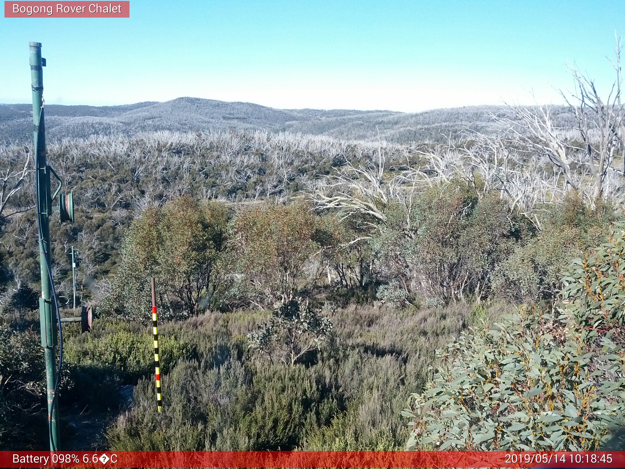 Bogong Web Cam 10:18am Tuesday 14th of May 2019