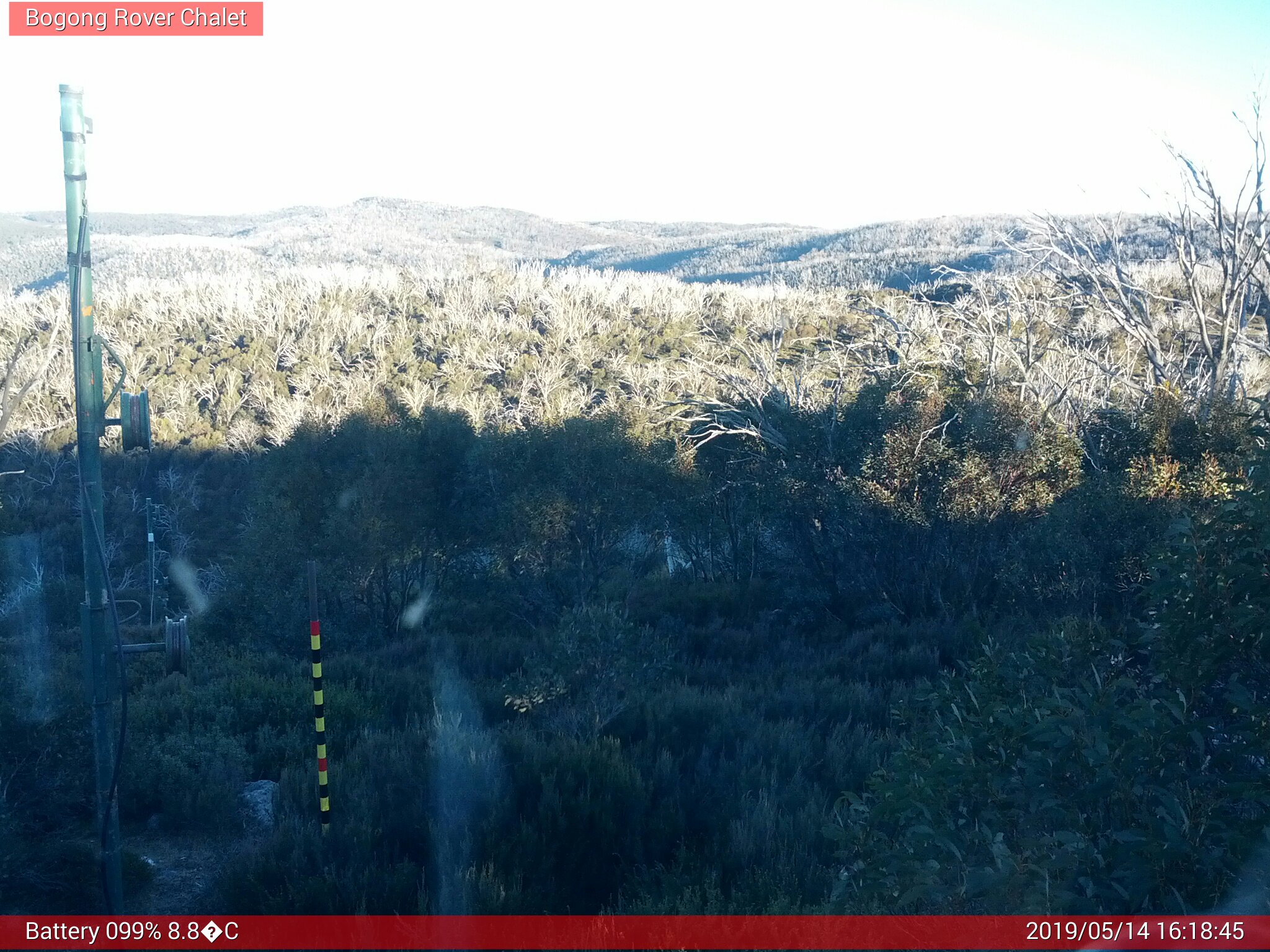 Bogong Web Cam 4:18pm Tuesday 14th of May 2019