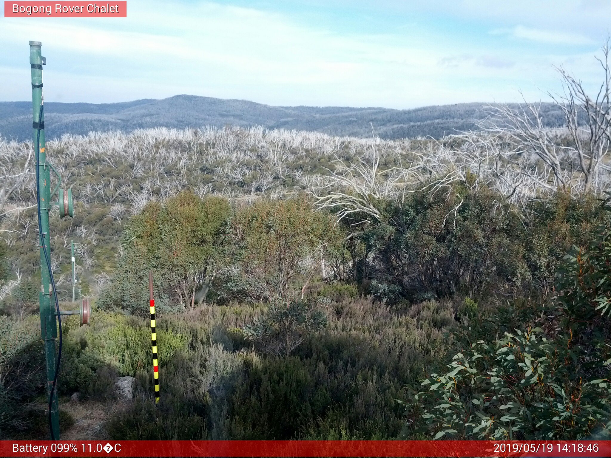 Bogong Web Cam 2:18pm Sunday 19th of May 2019