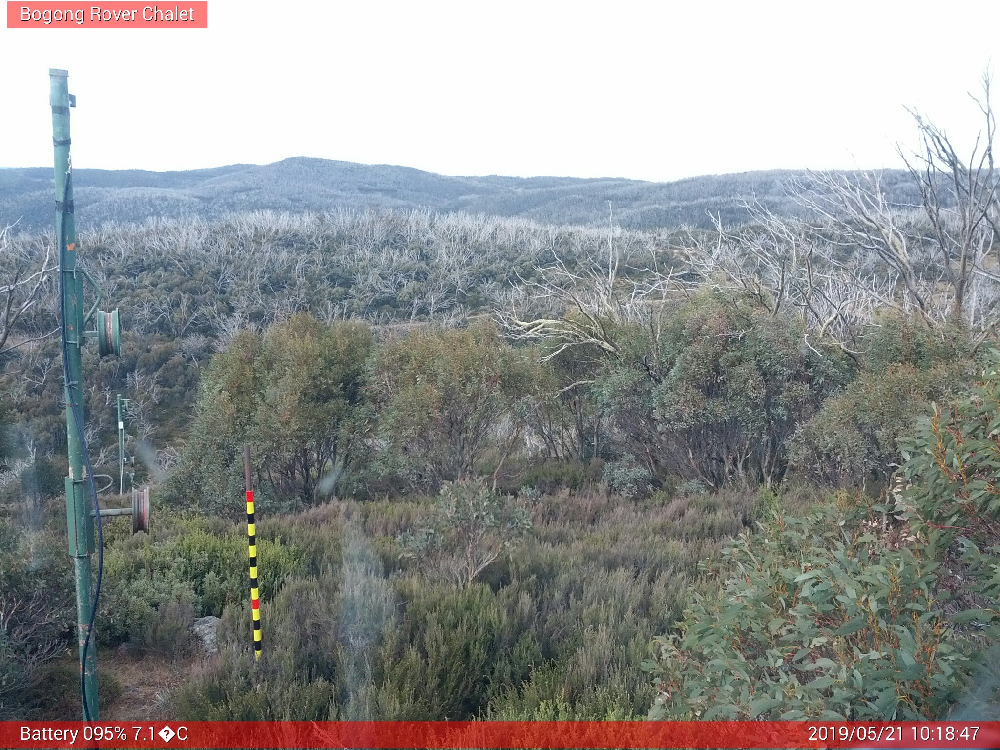 Bogong Web Cam 10:18am Tuesday 21st of May 2019