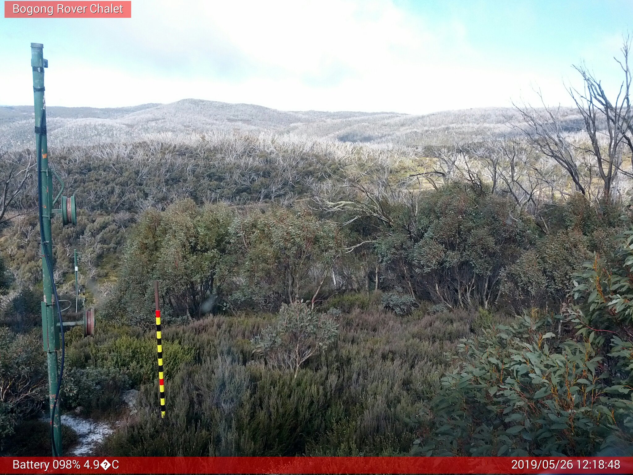 Bogong Web Cam 12:18pm Sunday 26th of May 2019