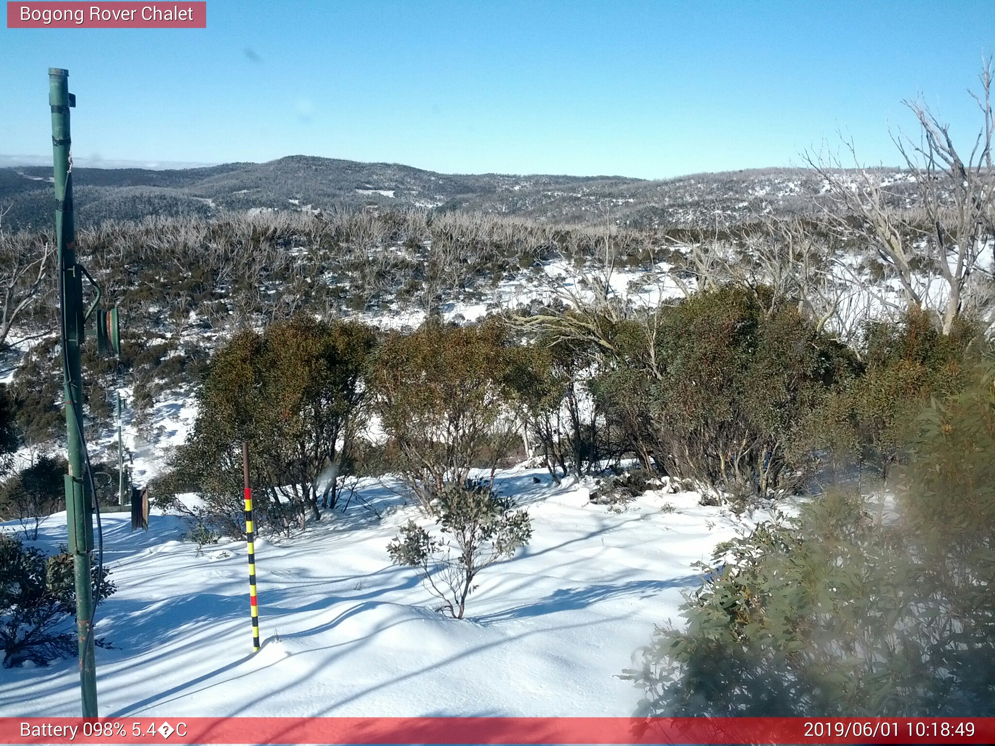 Bogong Web Cam 10:18am Saturday 1st of June 2019