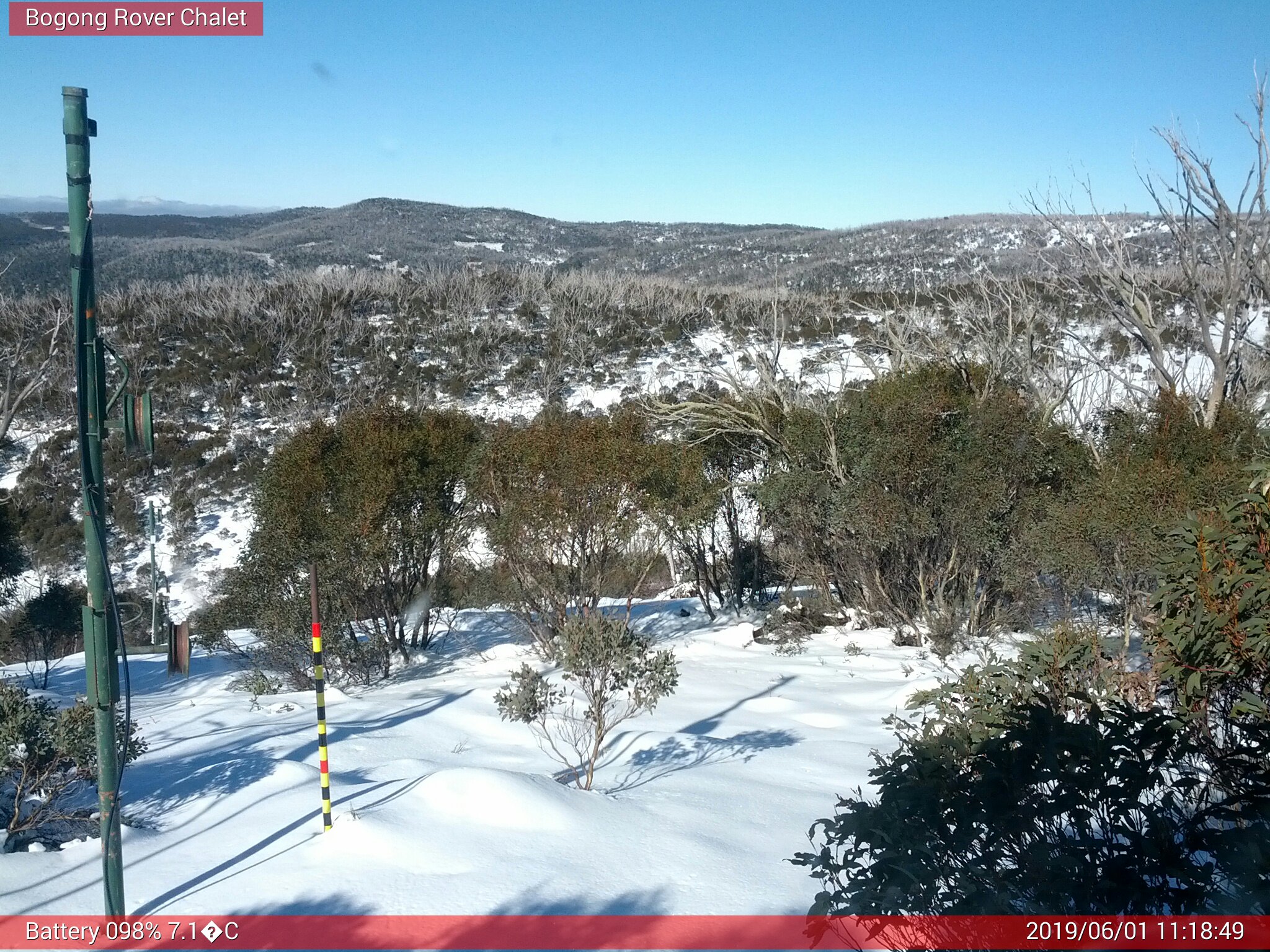 Bogong Web Cam 11:18am Saturday 1st of June 2019