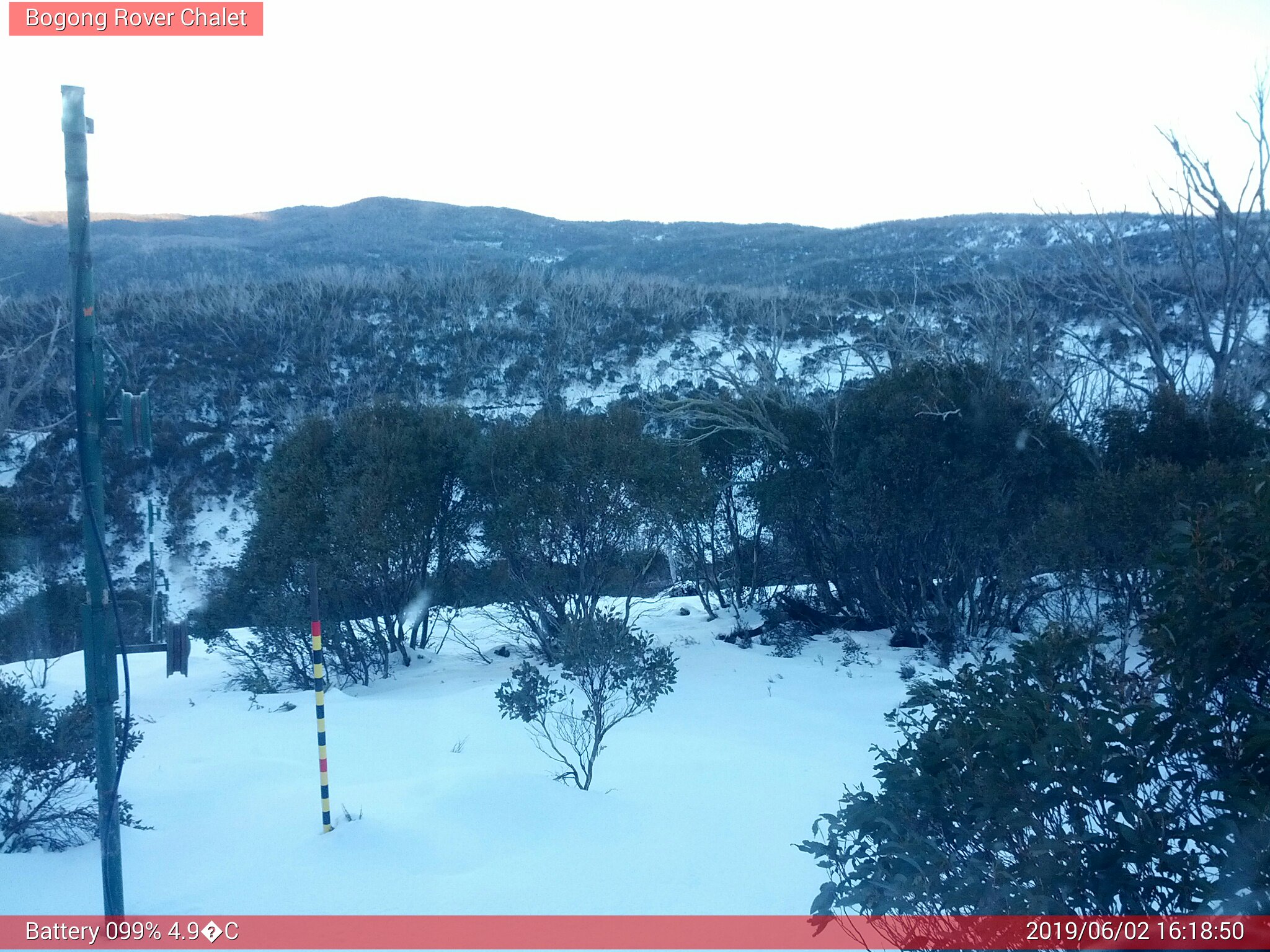 Bogong Web Cam 4:18pm Sunday 2nd of June 2019