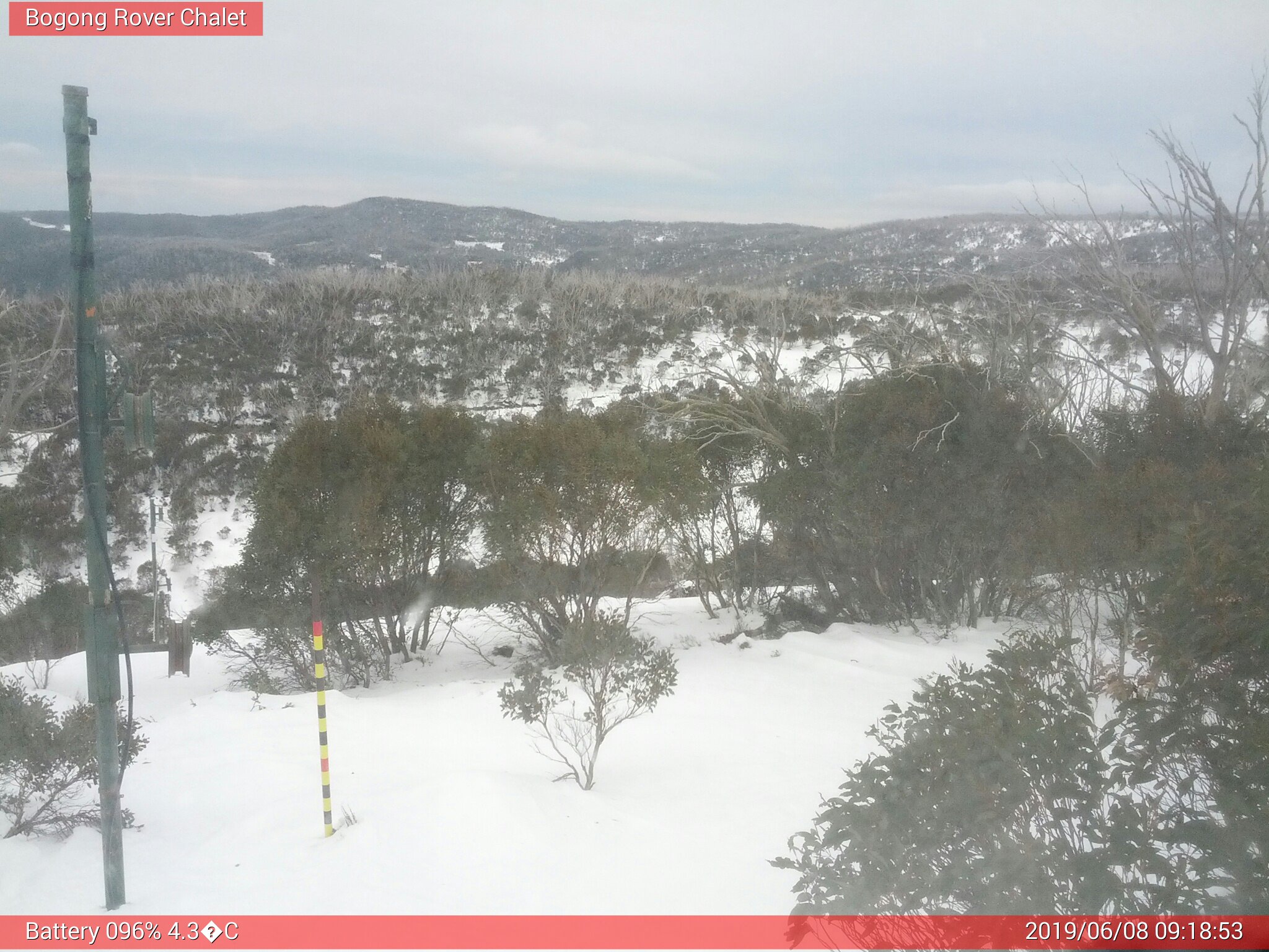 Bogong Web Cam 9:18am Saturday 8th of June 2019