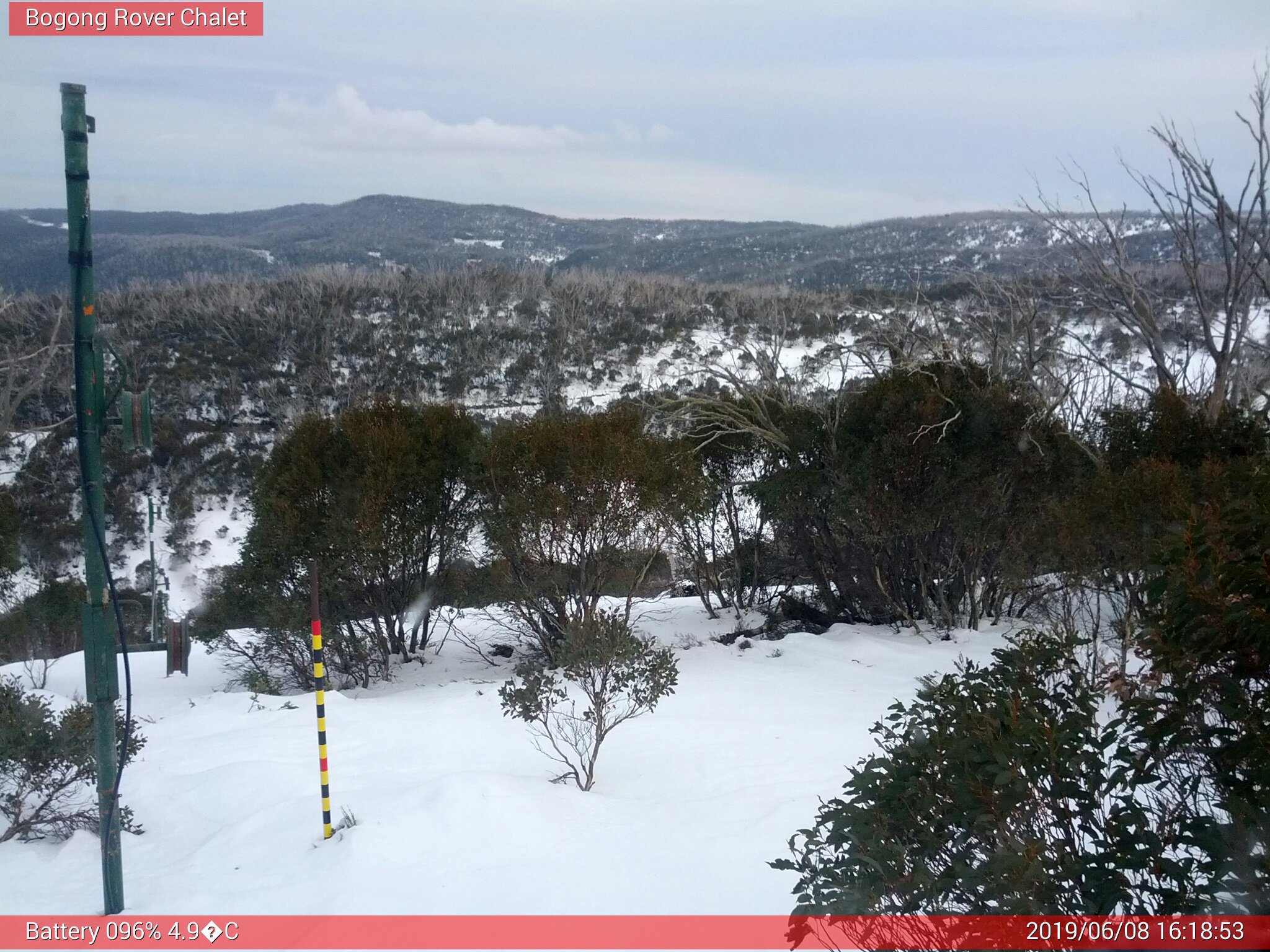 Bogong Web Cam 4:18pm Saturday 8th of June 2019