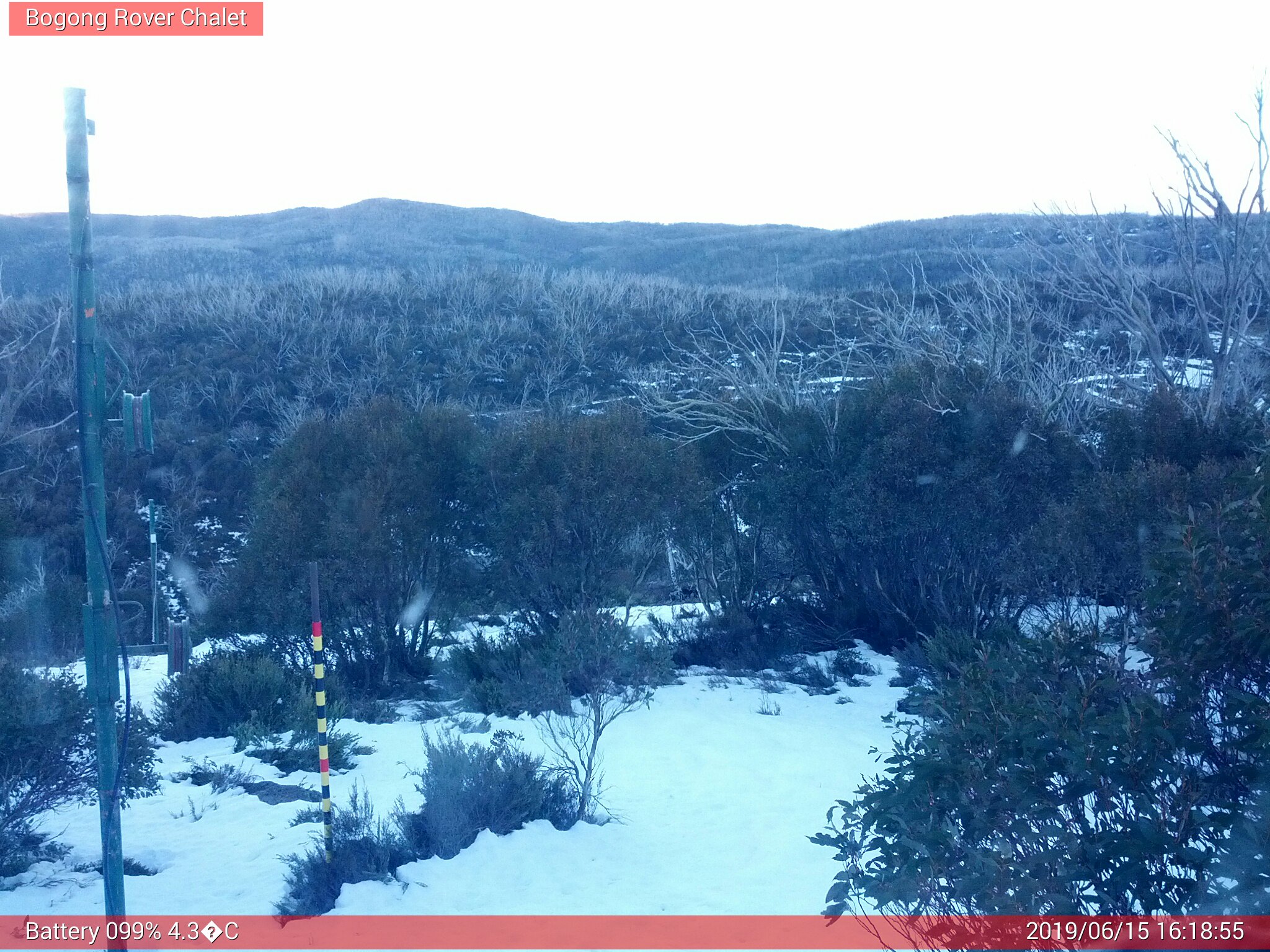 Bogong Web Cam 4:18pm Saturday 15th of June 2019