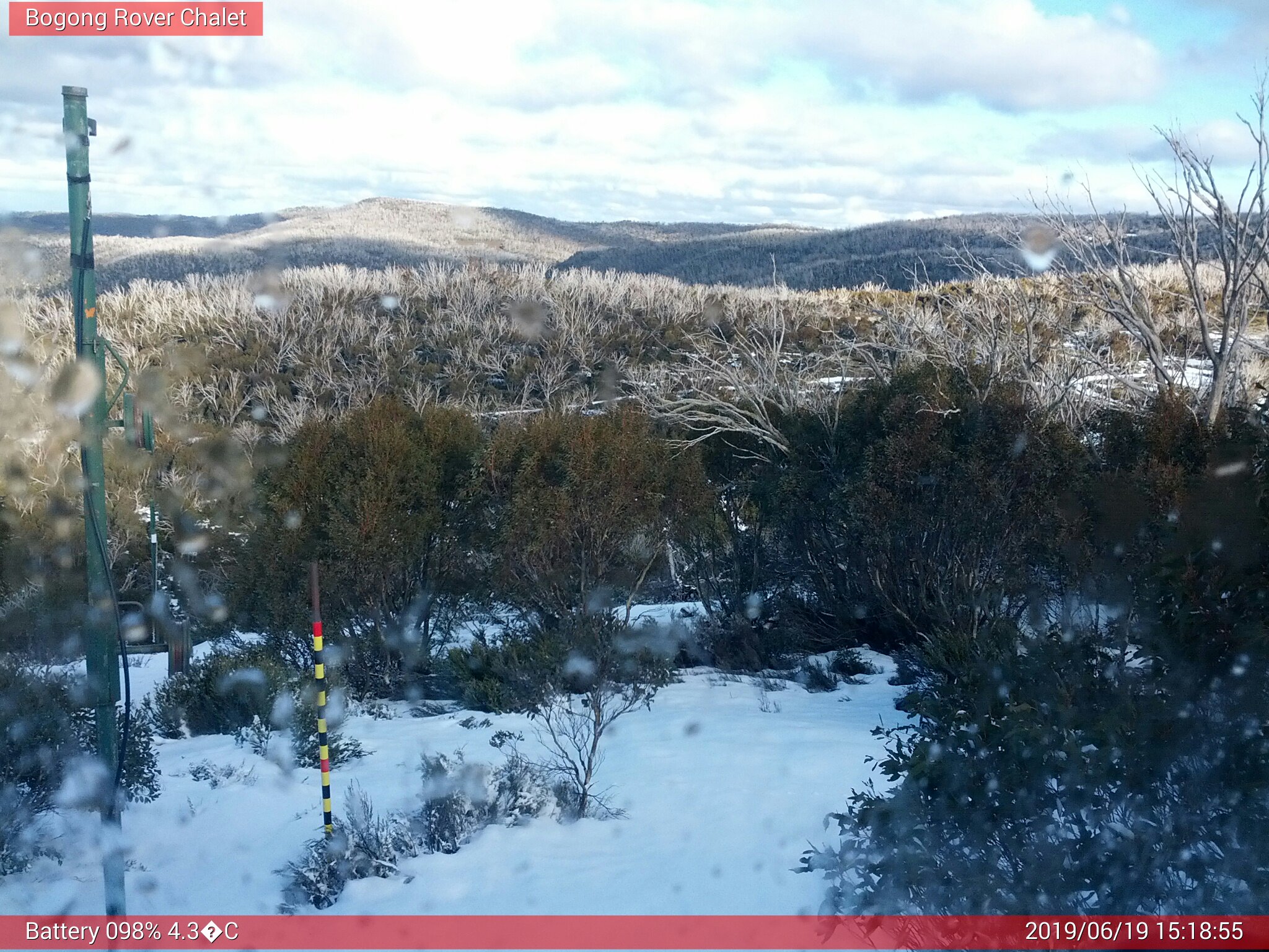 Bogong Web Cam 3:18pm Wednesday 19th of June 2019